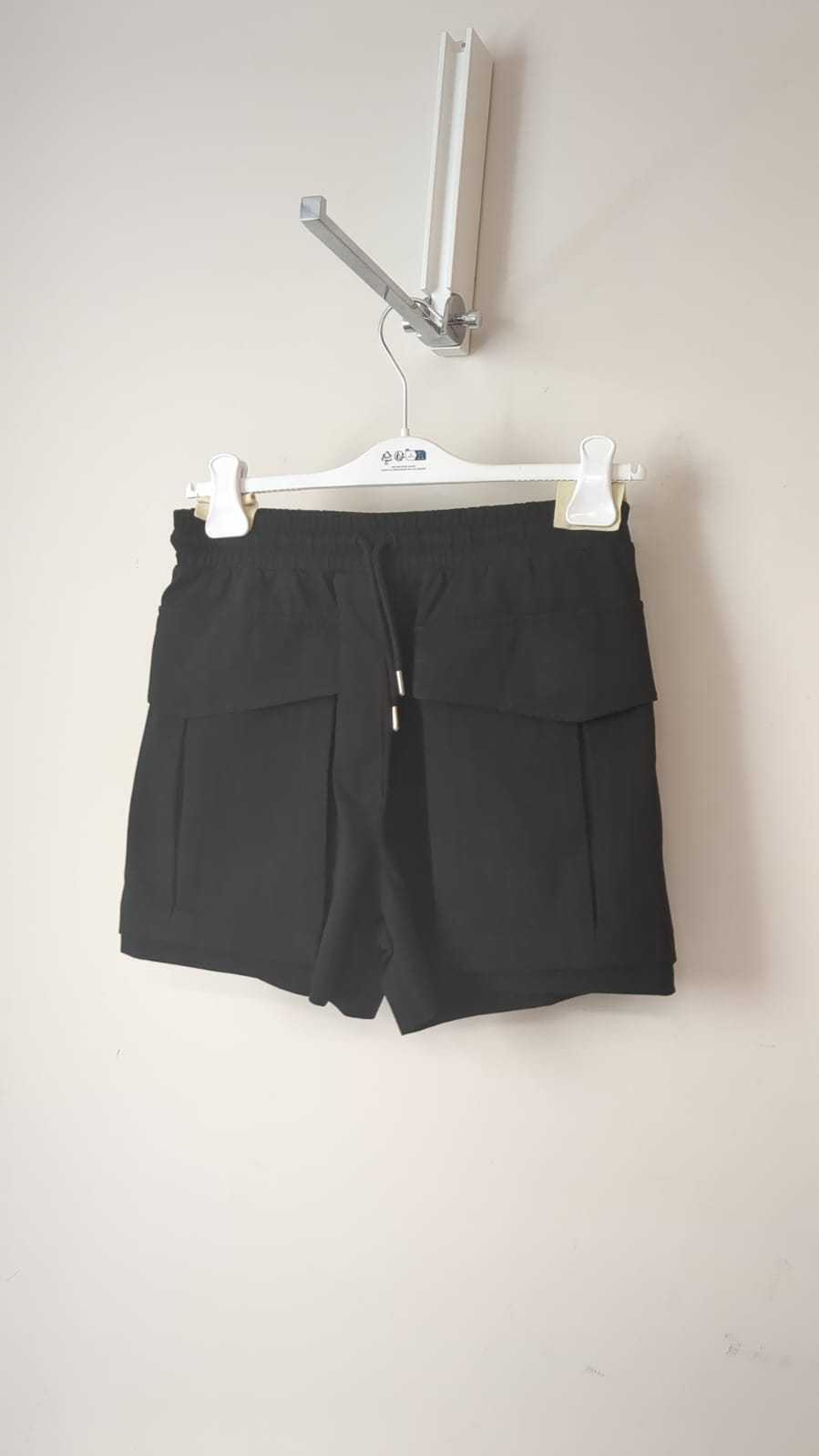 Shop Dries Van Noten Loose Waist Shorts In Black