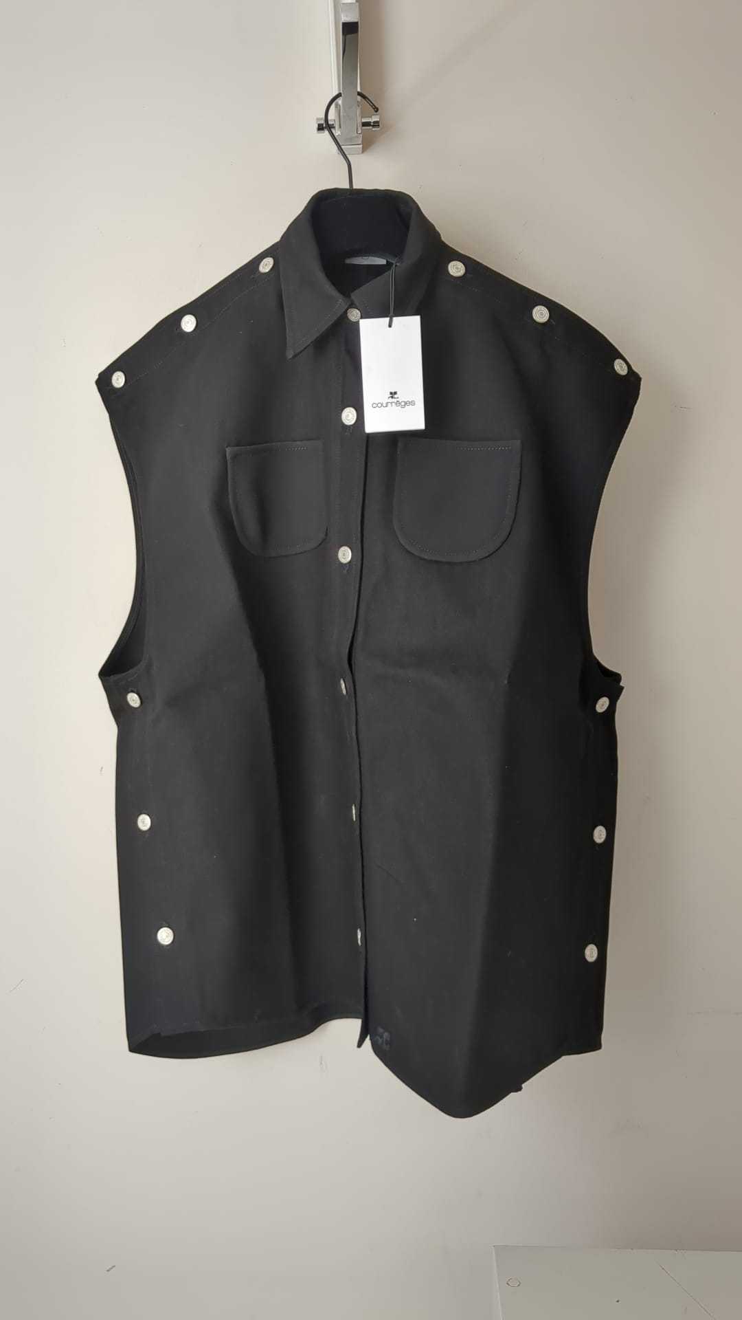 Courrèges Sleeveless Shirt In Black