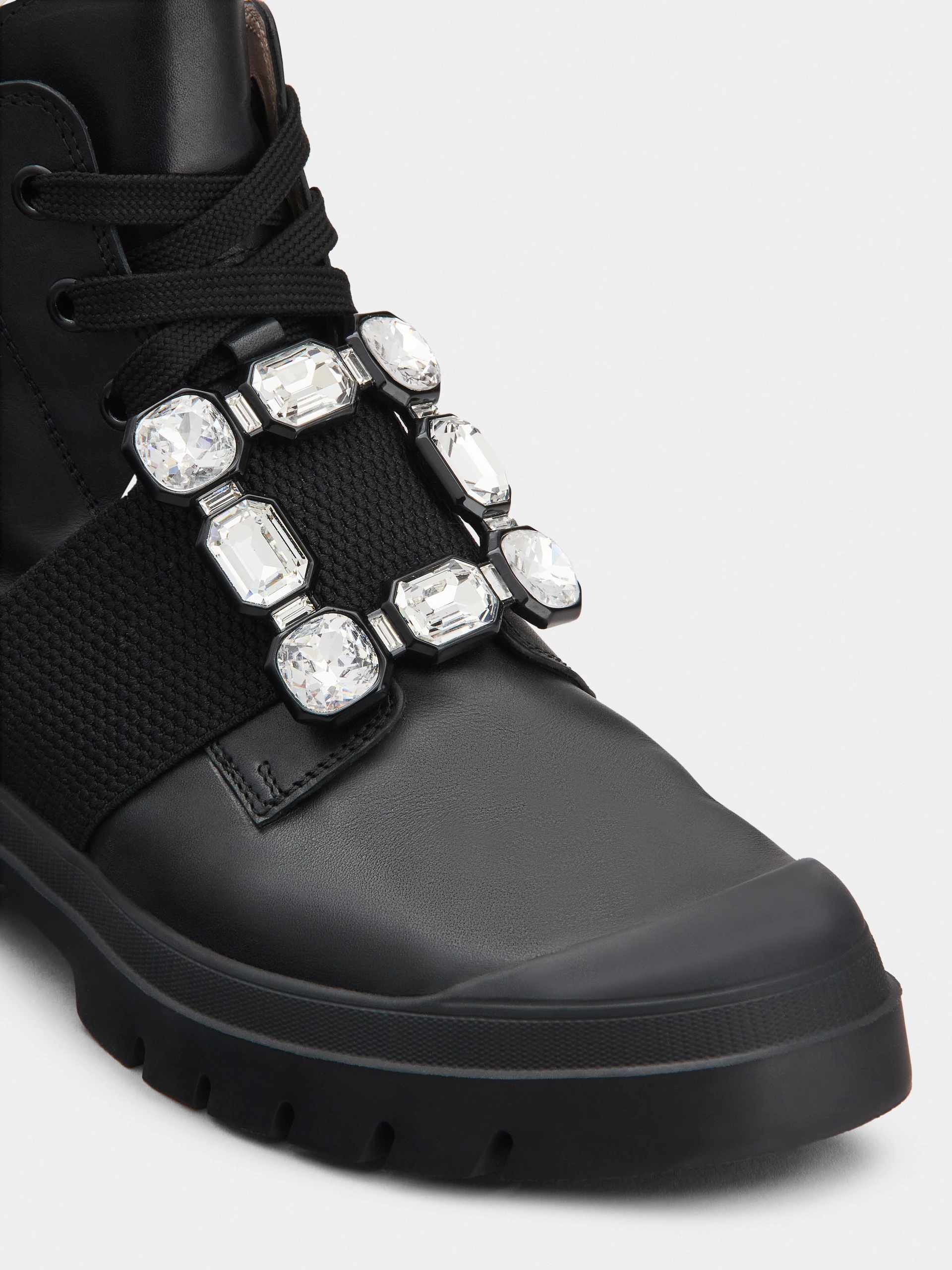 Roger Vivier Tie Buckle Boots In Black