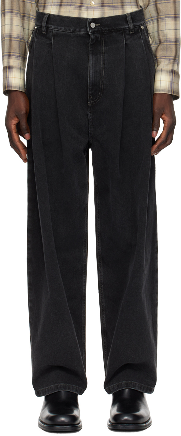 Hed Mayner Black Pleated Jeans In Black