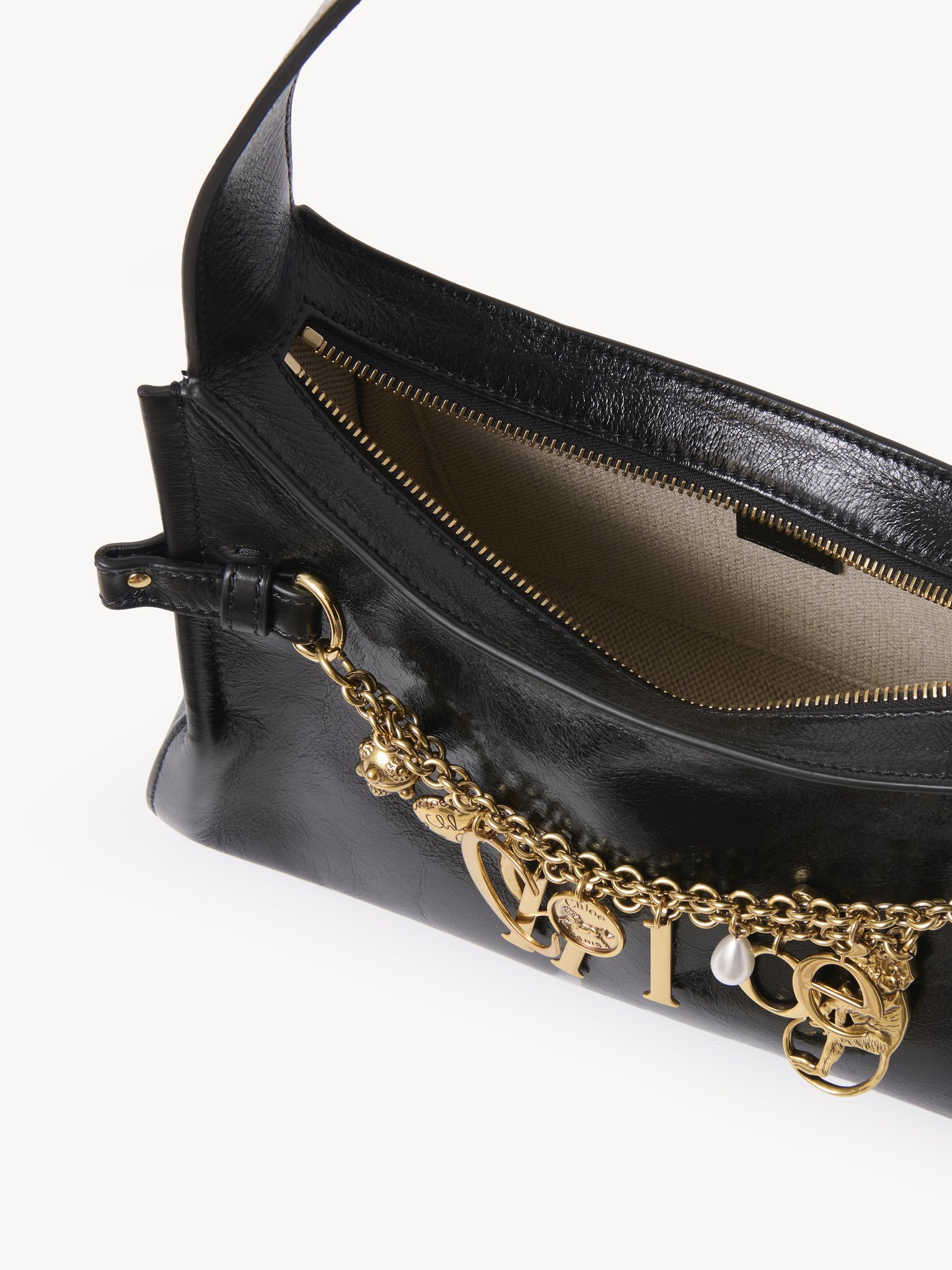 Chloé Charms Hobo Bag In Shiny Leather In Brown