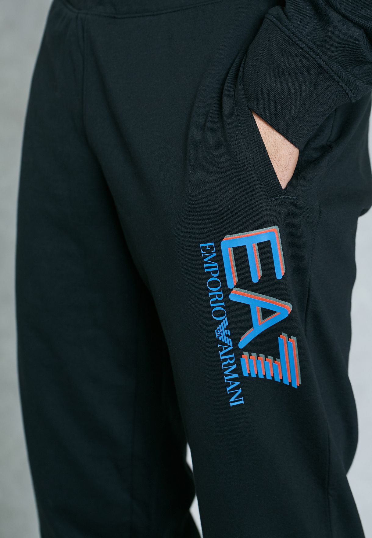 EA7 BLACK LOGO PRINTED SPORTS SUIT