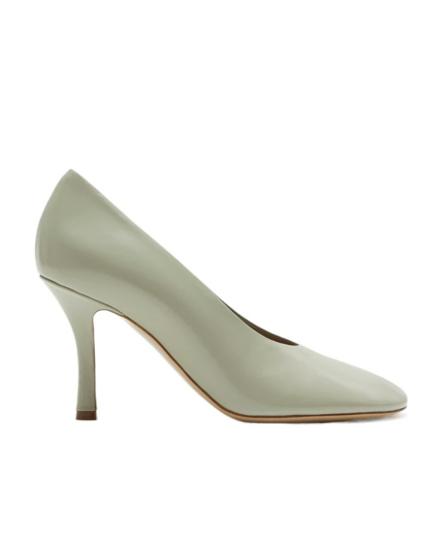 Burberry Beige Shiny Lambskin Pumps With Quilted Insole In Green