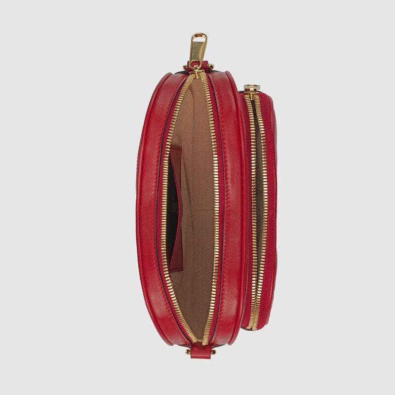Gucci Red Interlocking G Mini Heart Shoulder Bag In Red