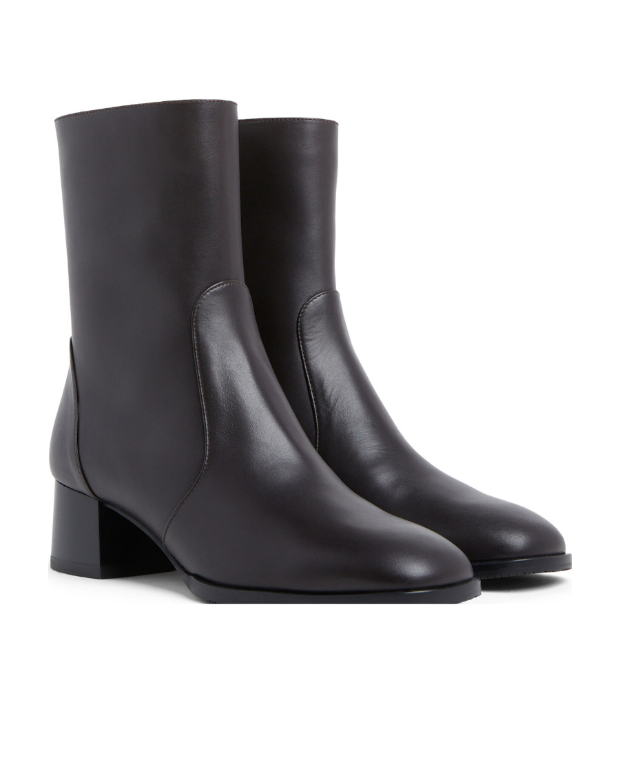 Stuart Weitzman Square-toed Short Boots In Black