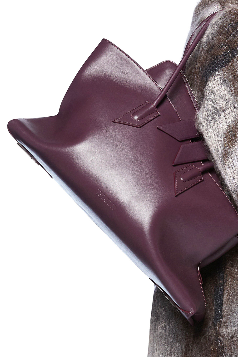 Attico The La Passeggiata Medium Tote Bag In Brown