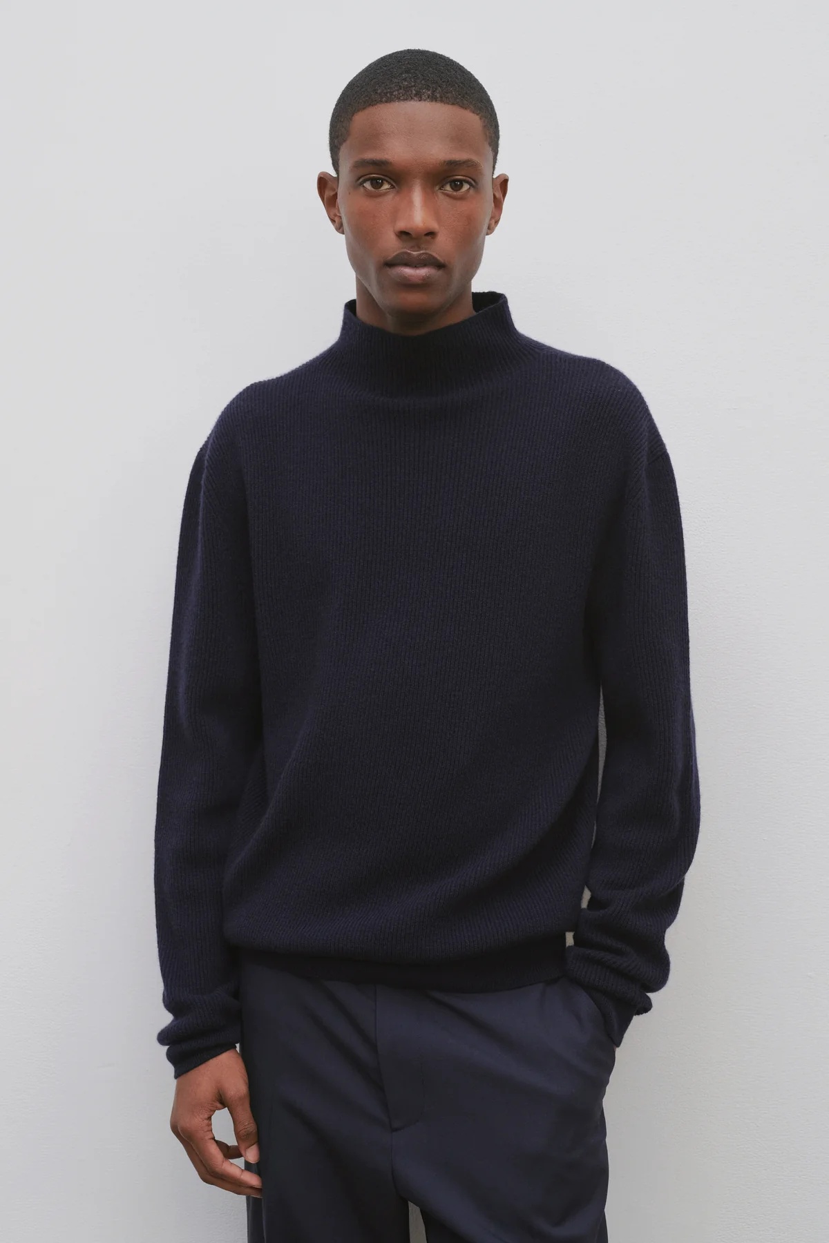 The Row Daniel Cashmere Sweater In Black