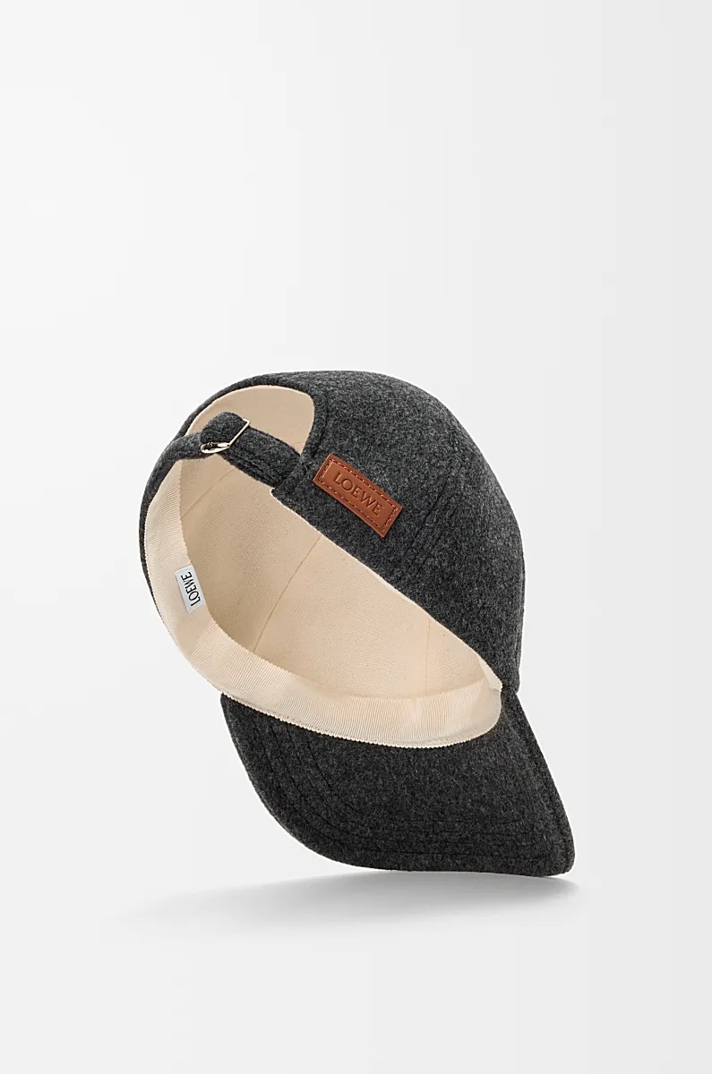 Loewe Logo Hat In Gray