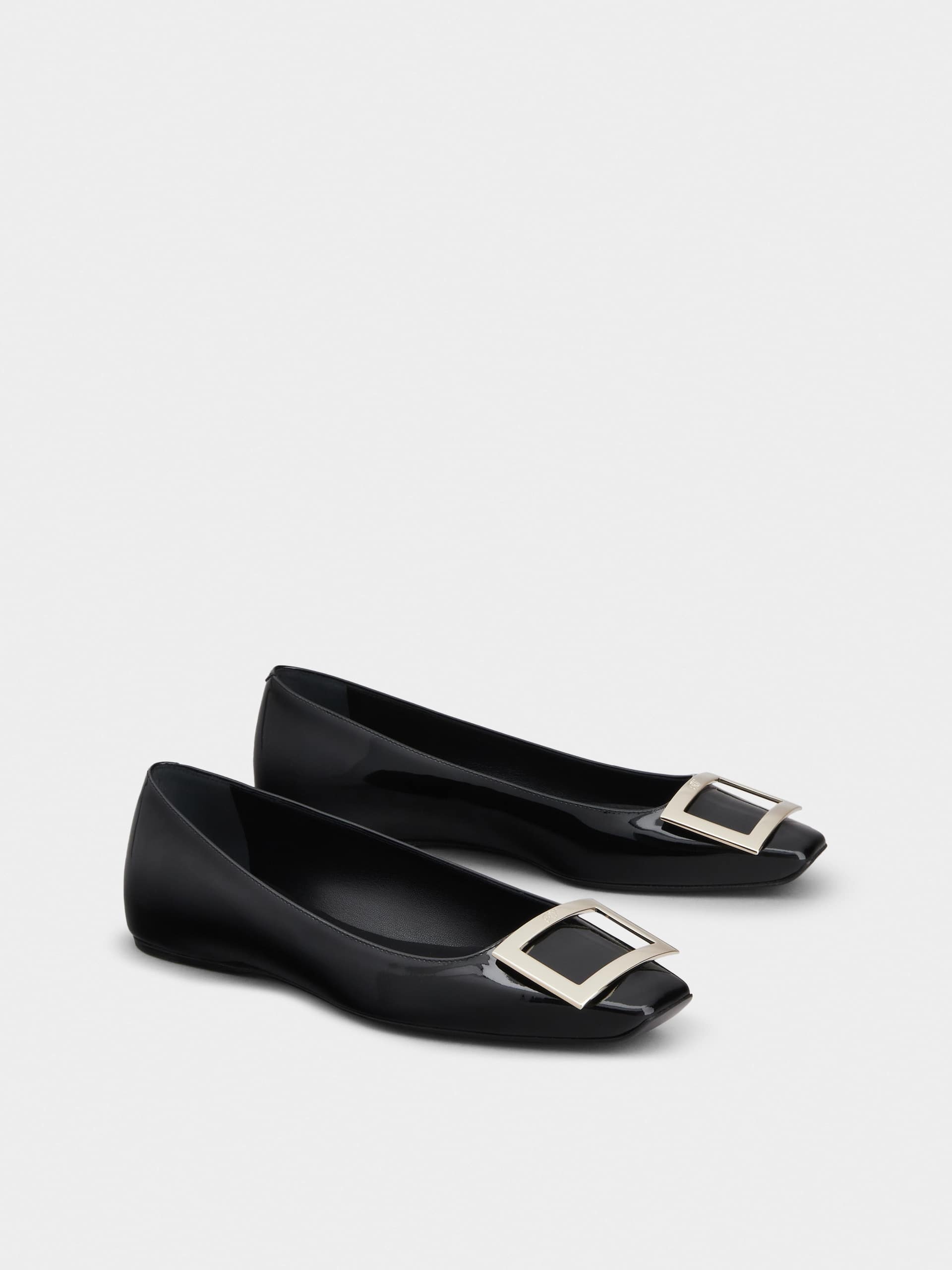 Roger Vivier Trompette Metal Buckle Ballerinas In Black Leather In Black