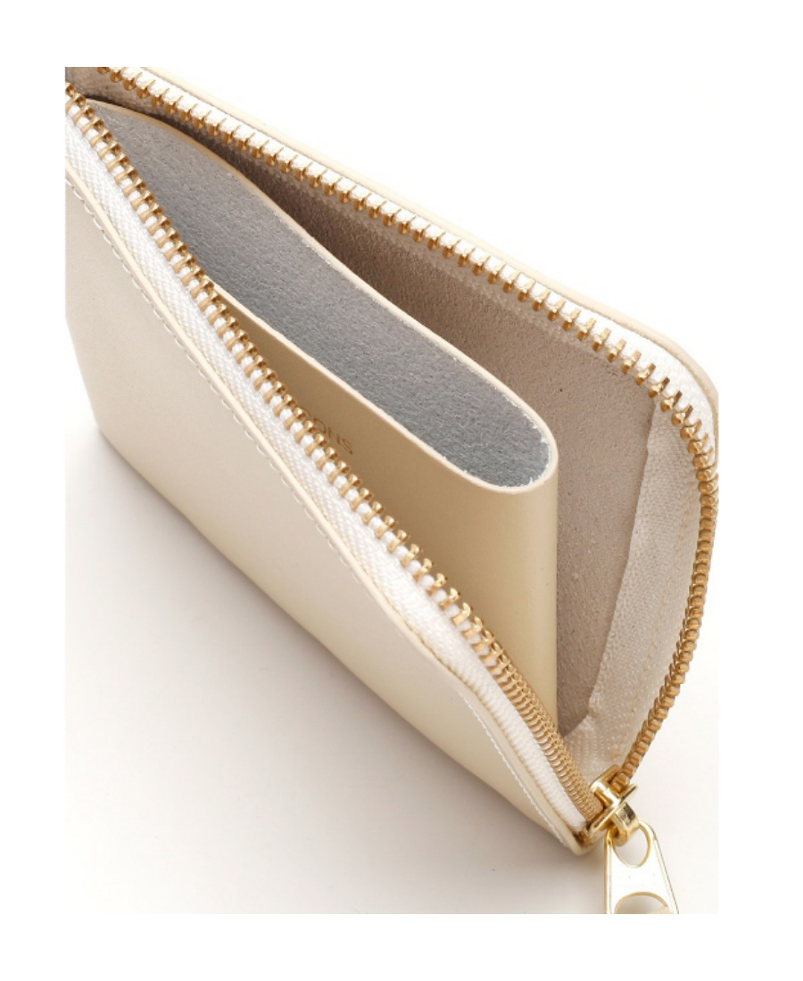 Shop Comme Des Garçons Logo Zipper Wallet In Nude