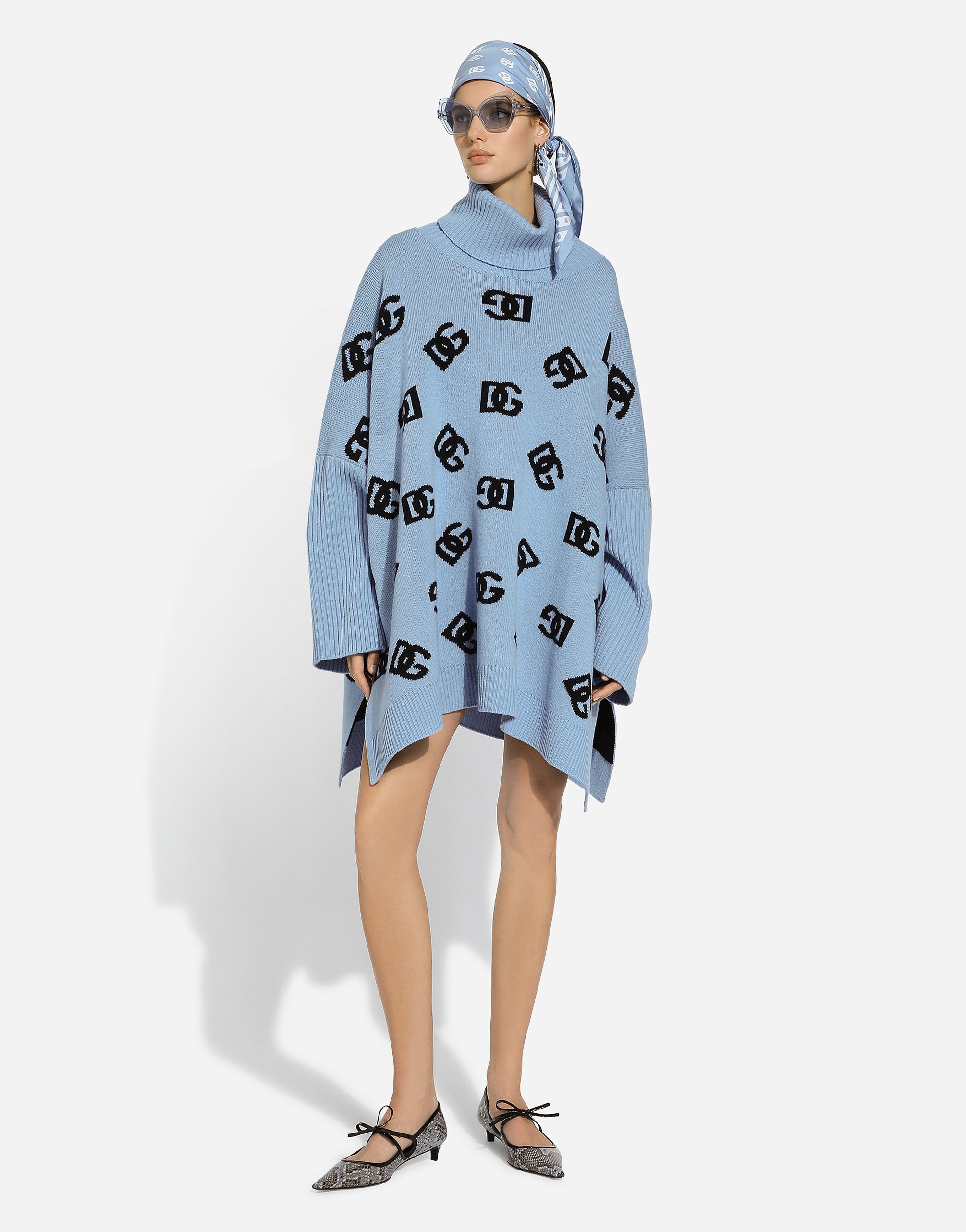 Dolce & Gabbana Cape In Blue