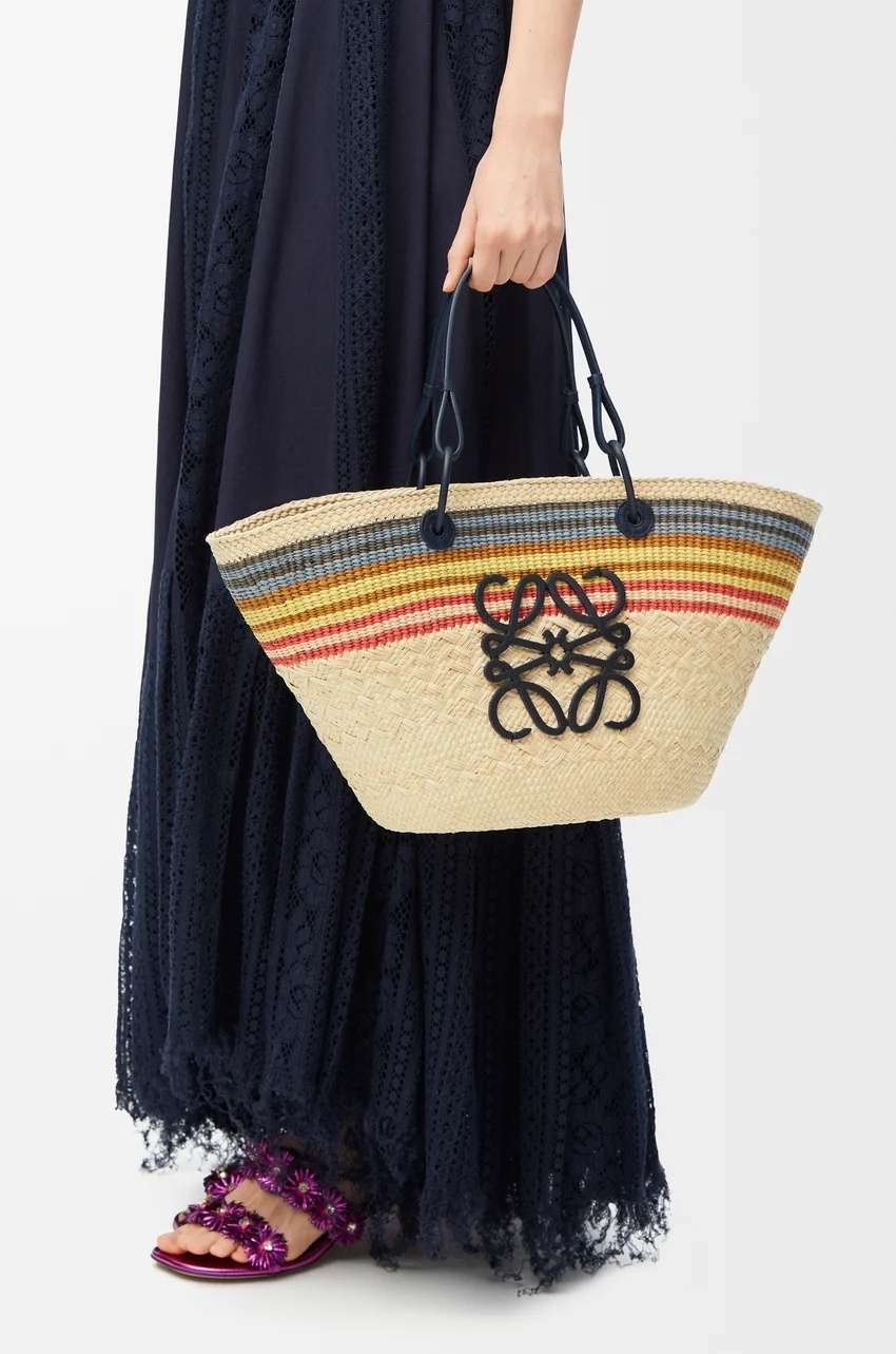 Loewe Medium Anagram Basket In Iraca Palm And Calfskin