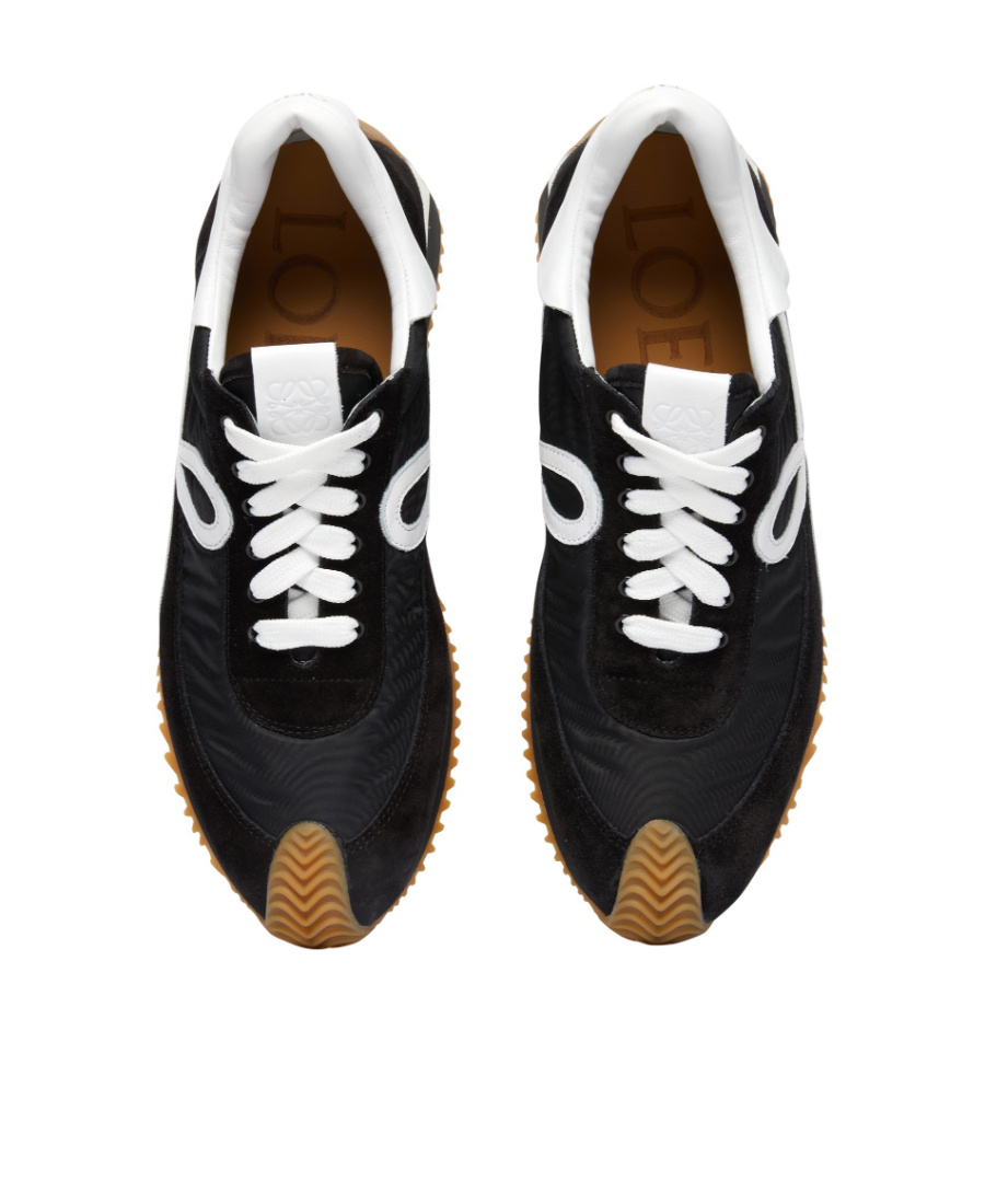 Loewe Flow Runner Low-cut Sneakers In Black