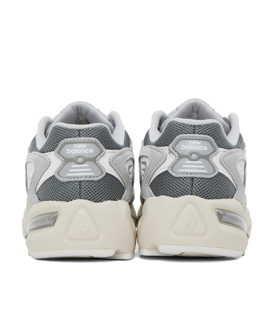 New Balance 725v1 Low-top Casual Sneakers In Gray