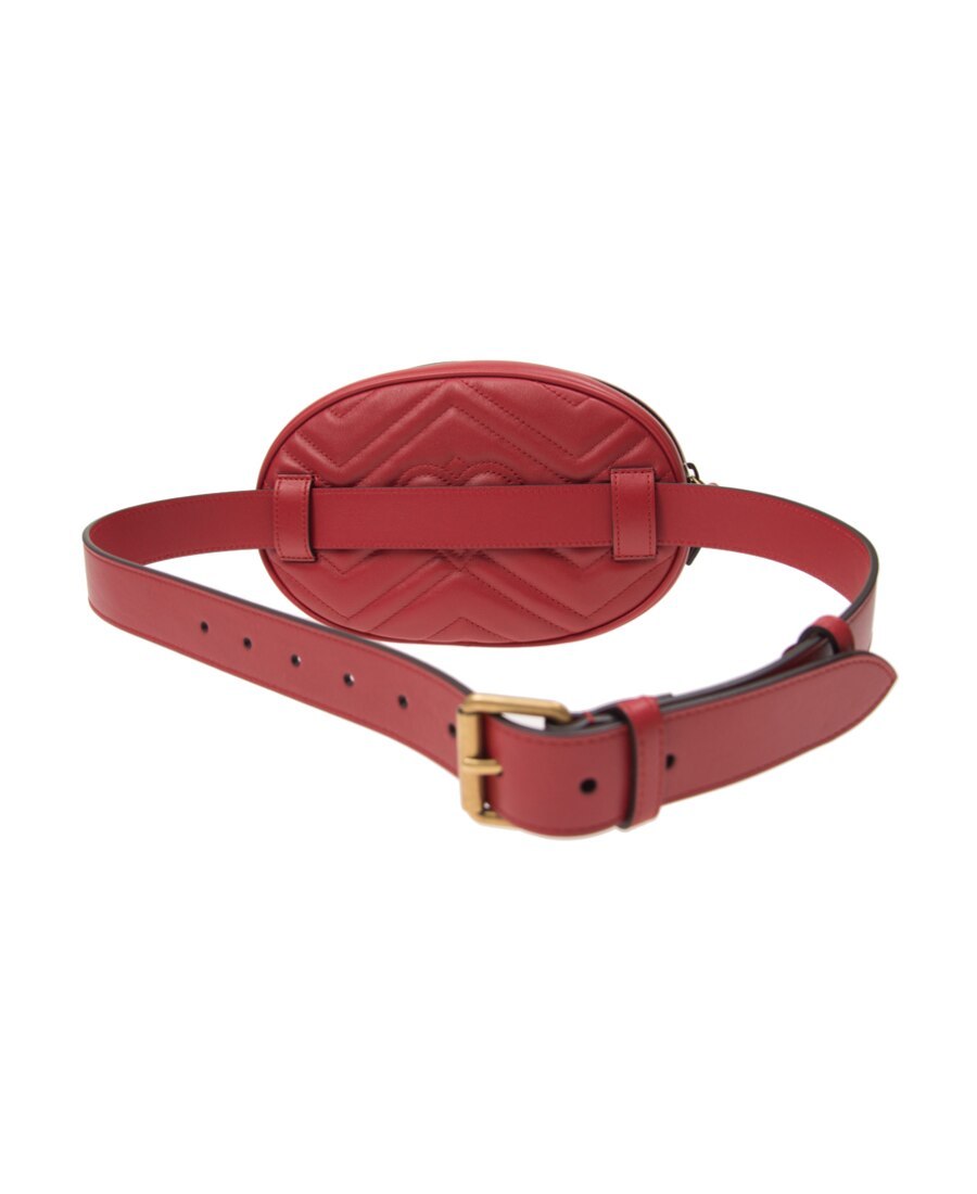 Gucci Gg Marmont Quilted Waist Bag In Red
