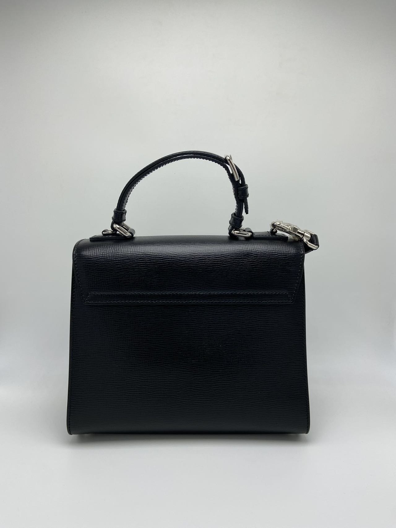 Dolce & Gabbana Flap Shoulder Bag In Black