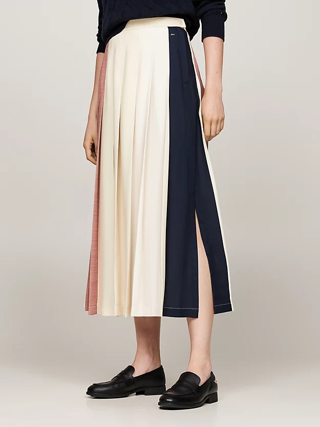 Tommy Hilfiger Global Striped Pleated Mid-length Skirt In White