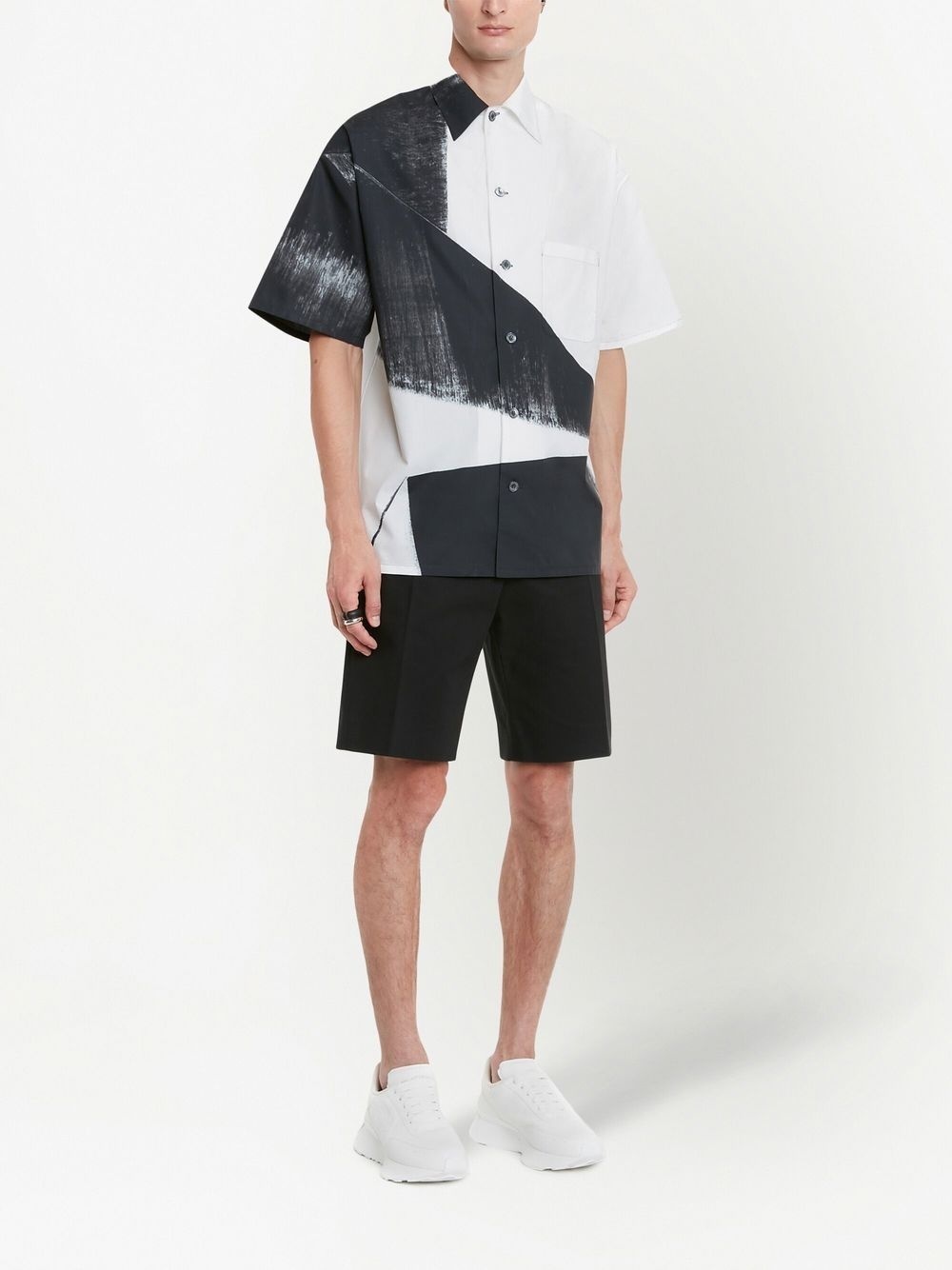 Alexander Mcqueen Tailored Bermuda Shorts In Black