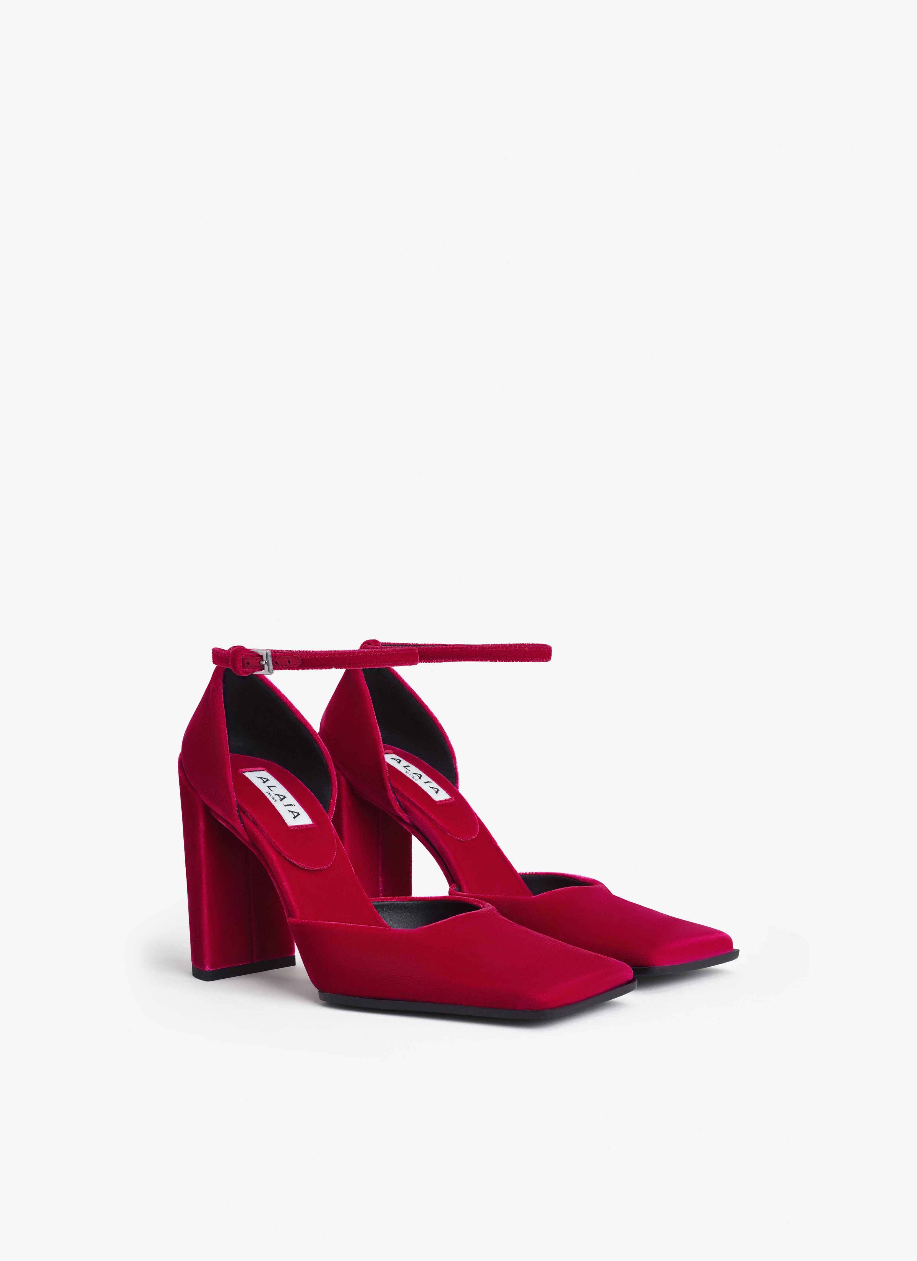 Alaïa Square-toed High Heels In Red