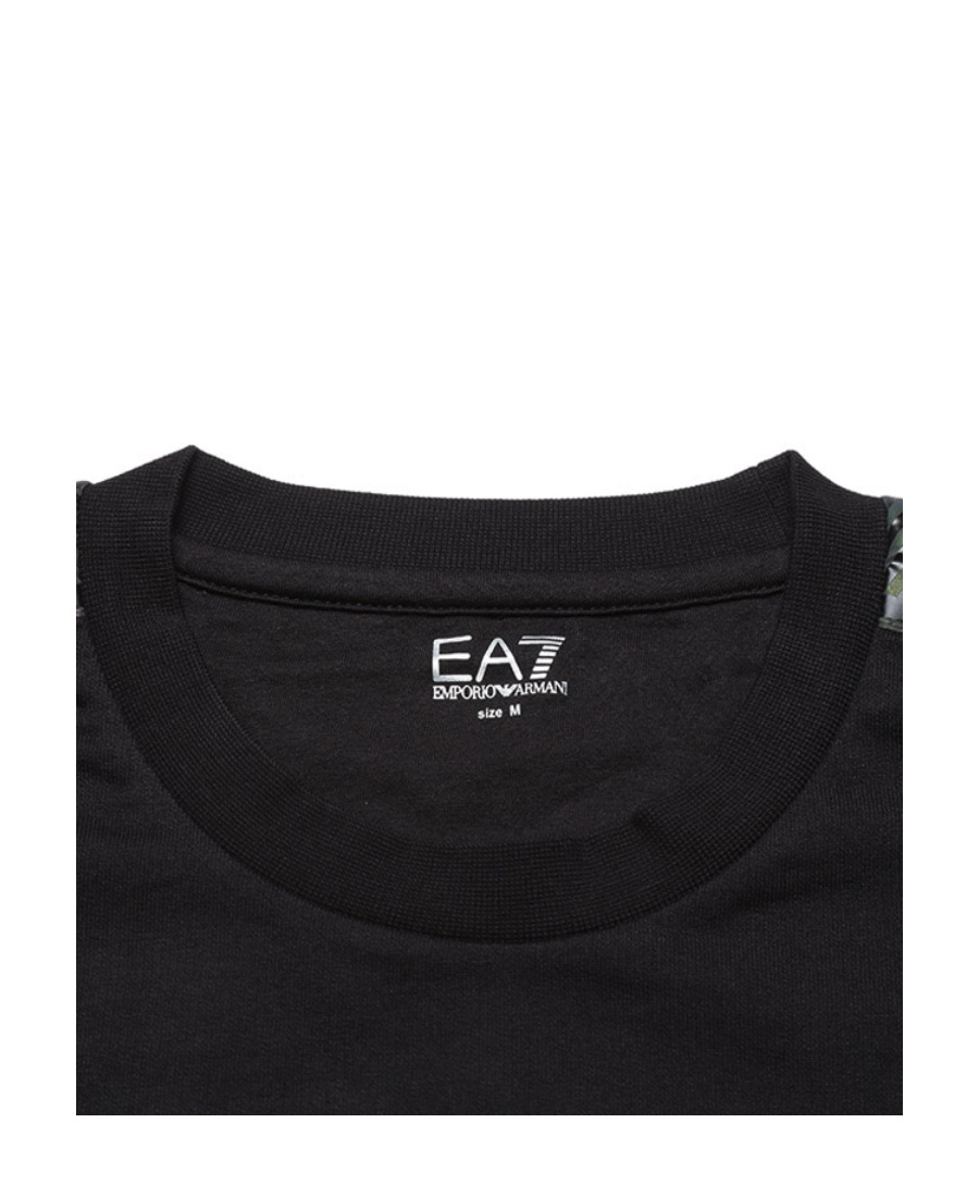 Ea7 Round-necked Sweater In Black