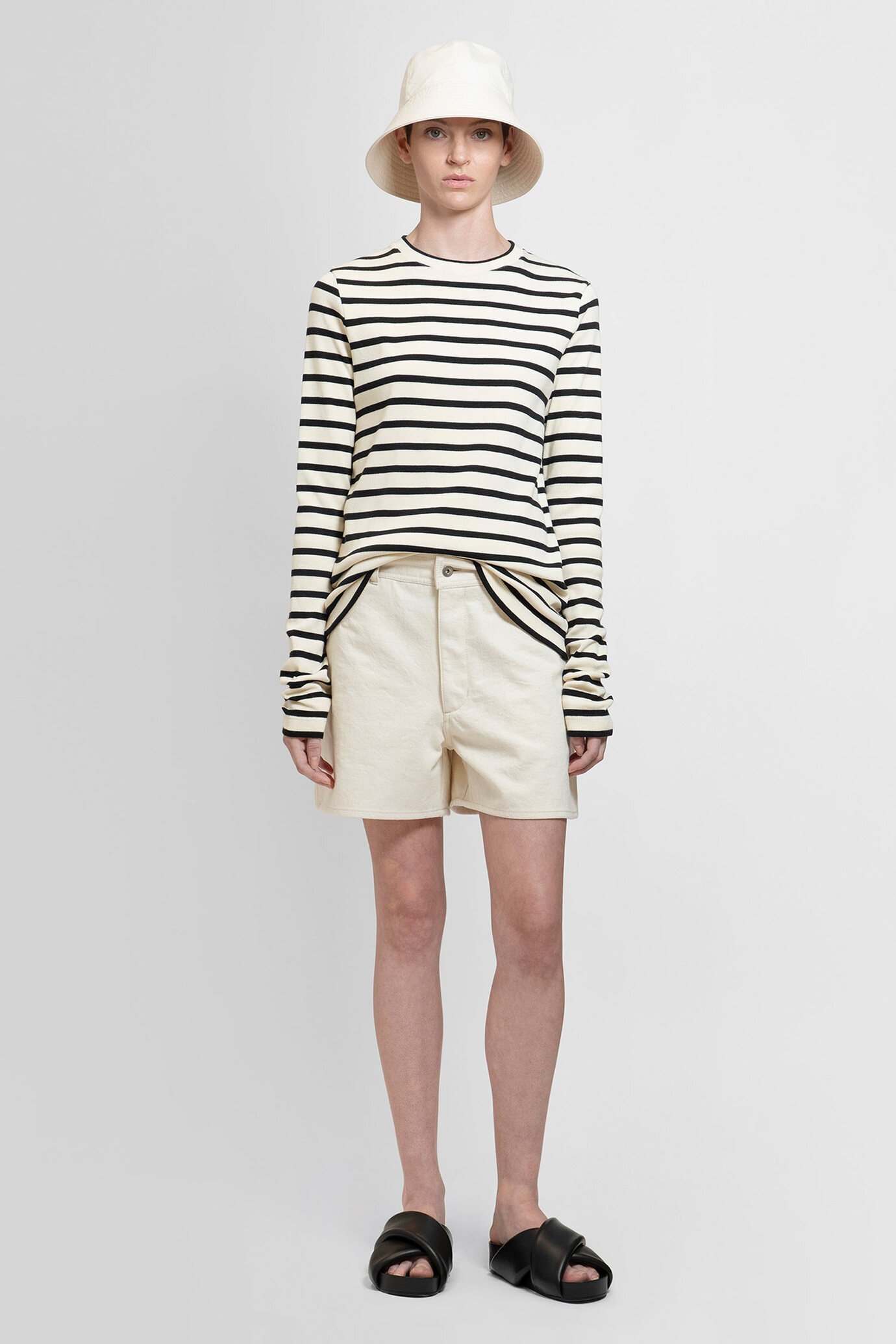 Shop Jil Sander T-shirt In Nude