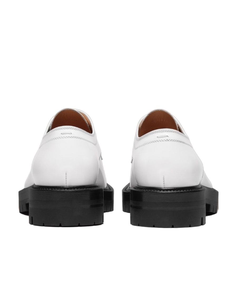 Maison Margiela Tabi County Lace-up Loafers In White