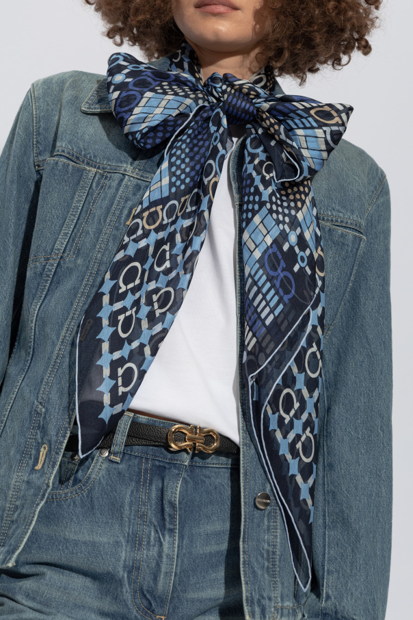 Ferragamo Pattern Silk Scarf In Black