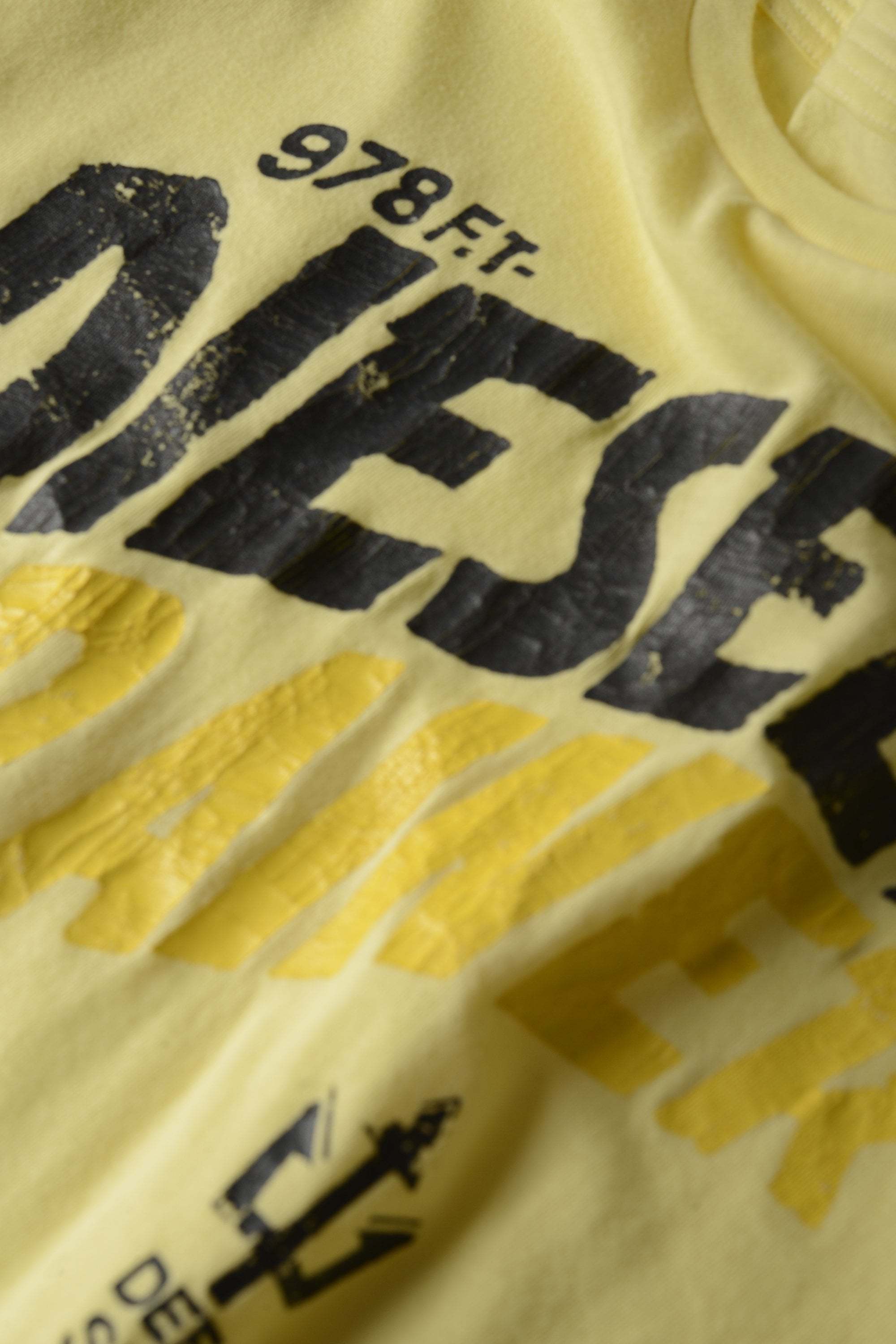 Diesel 978 Trainer T-shirt In Yellow
