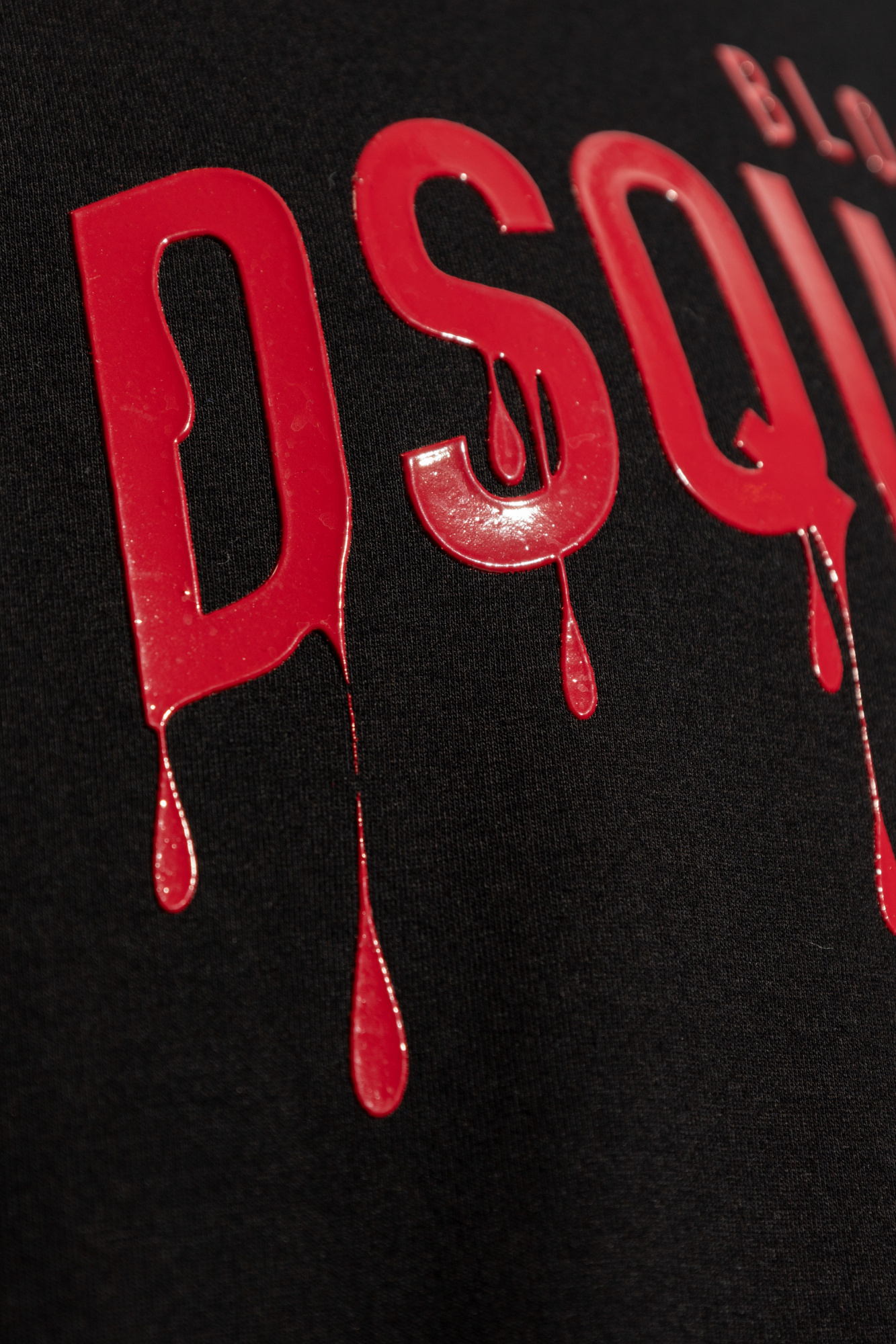 Dsquared2 Black Crewneck T-shirt With Contrasting Print At The Front In Black