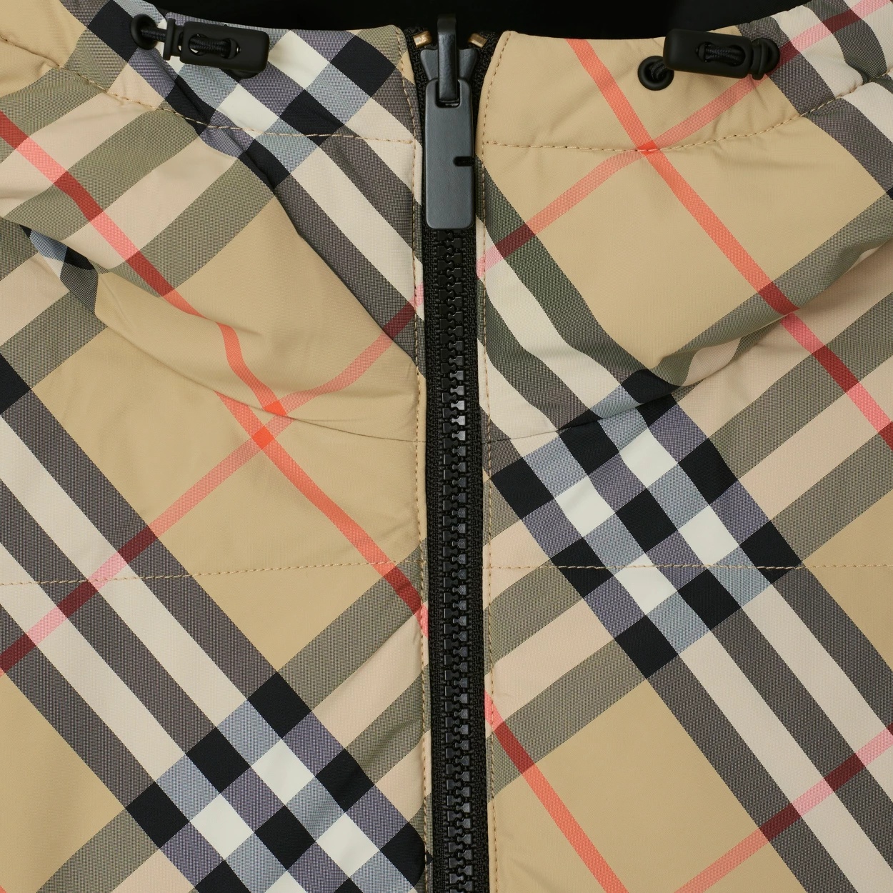 Burberry Quilted Jacket With Distinctive Plaid Pattern In Sand-colored