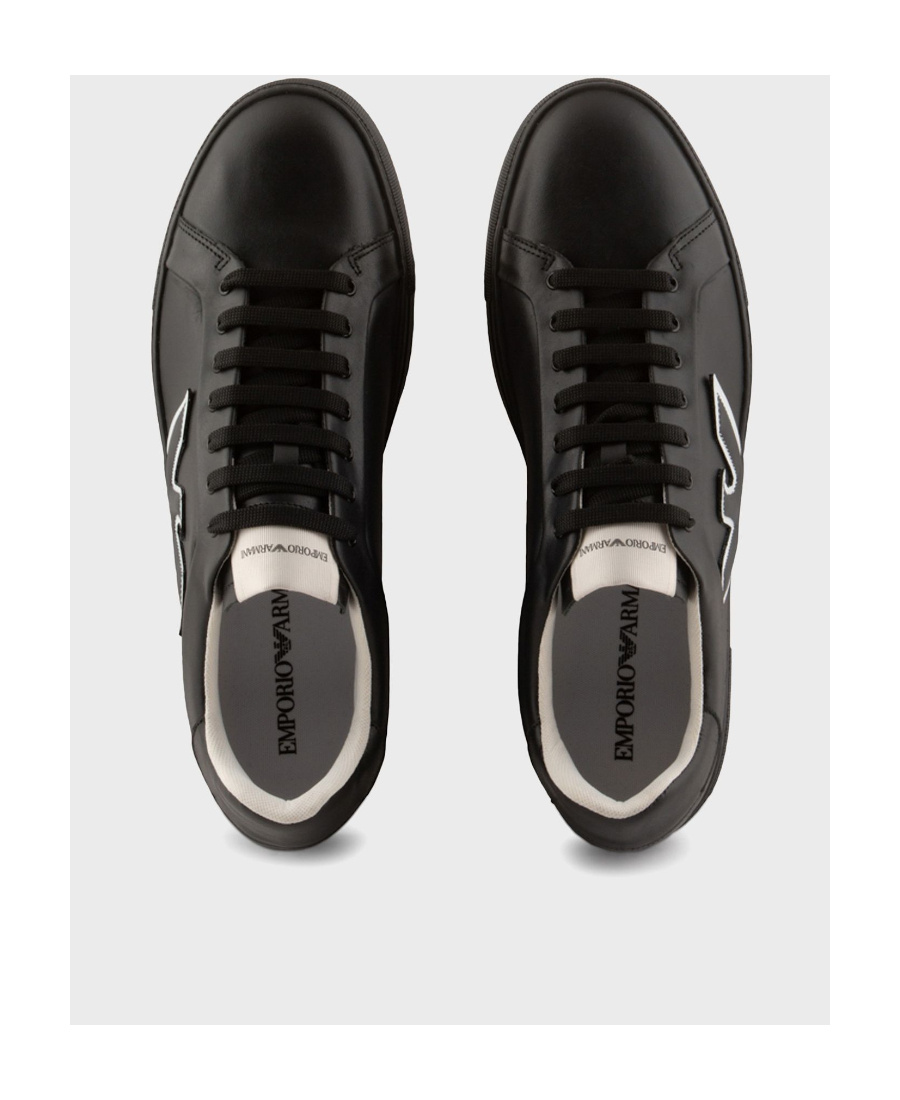 Emporio Armani Logo Round Head Low Upper Board Shoes In Black