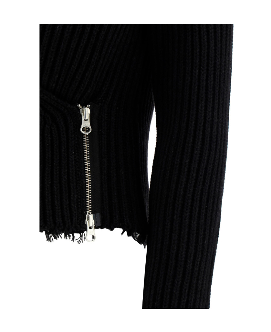 Mm6 Maison Margiela Raw-edge V-neck Sweater In Black