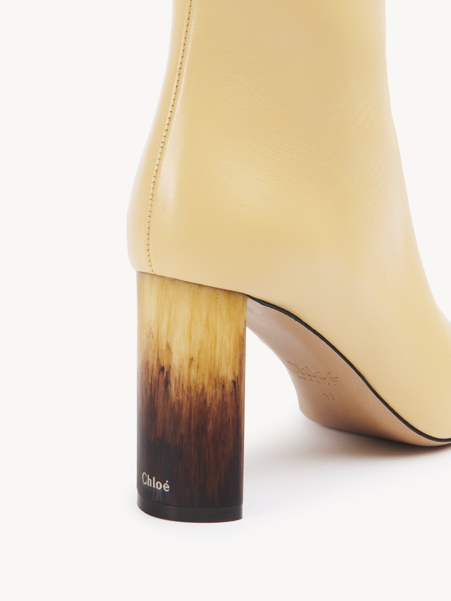 Chloé Boots In Nude