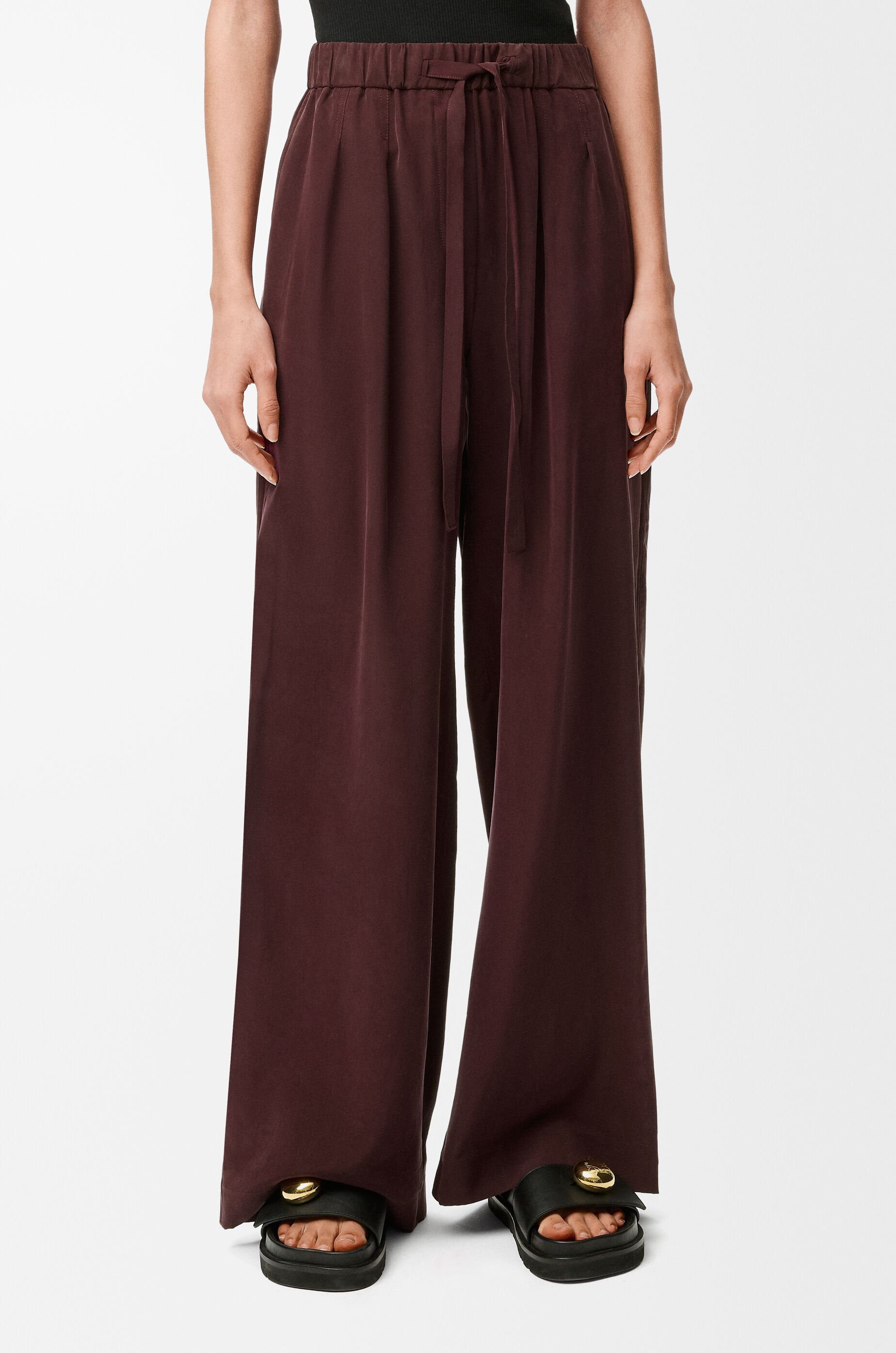 Loewe Womens Burgundy Anagram-logo Gathered-waist Silk-crepe Pyjama Trousers In Brown