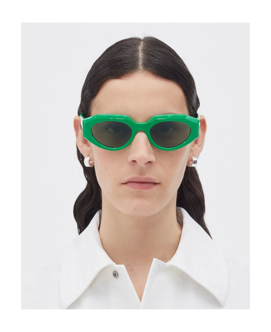 Bottega Veneta Eyewear Facet Cat-eye Frame Sunglasses In Green