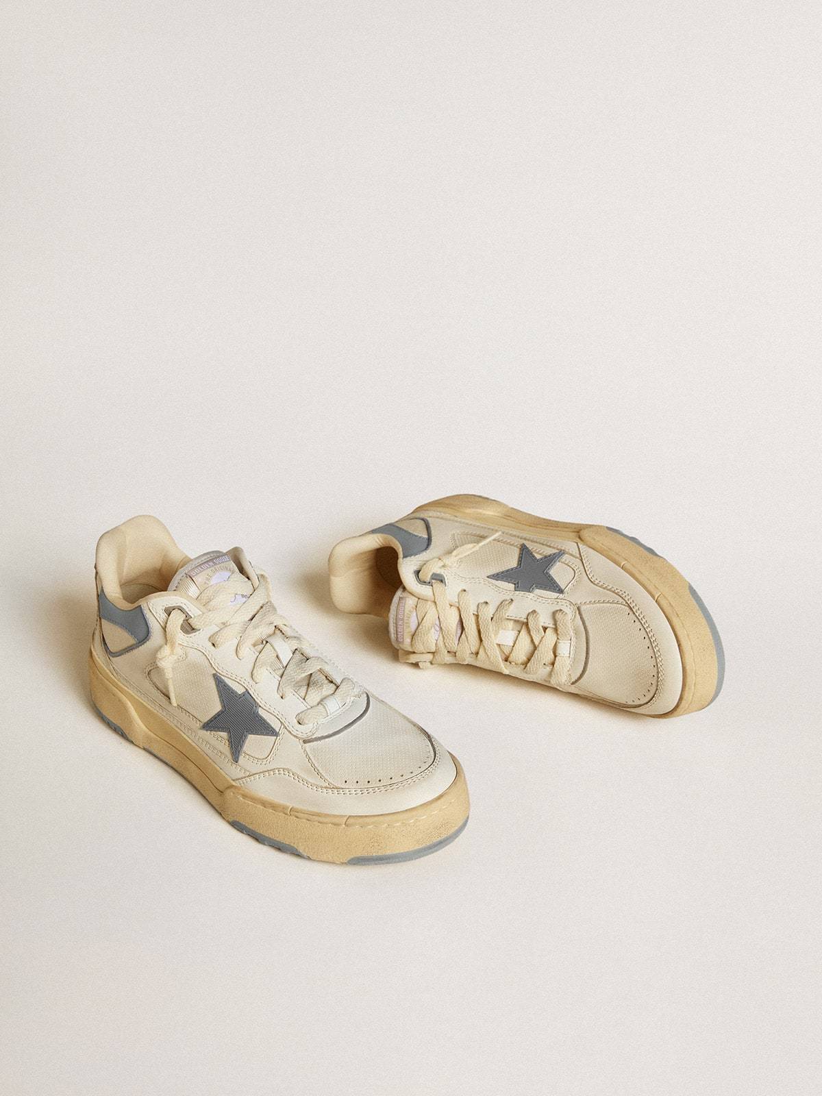 Golden Goose Women's Forty2 With Grey Tpu Star And White Leather Heel Tab