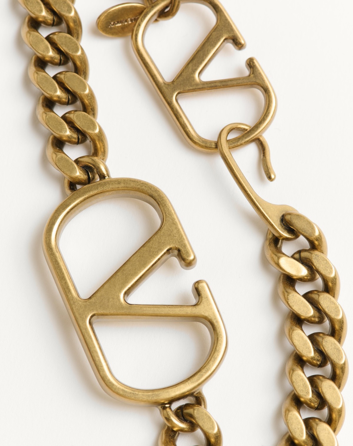 Valentino Garavani Vlogo Signature Chain Belt Woman Antique Gold S In Nude