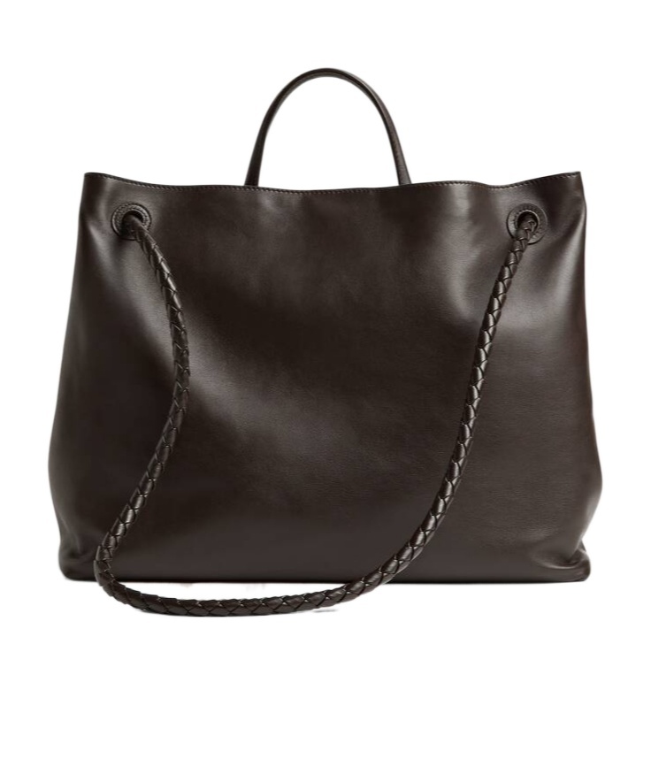 Bottega Veneta Large Andiamo Shoulder Bag In Black
