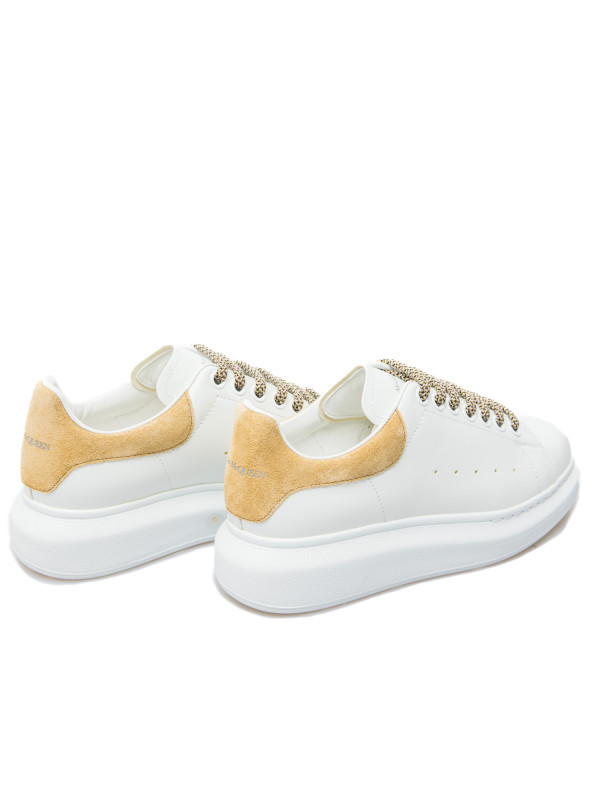 Alexander Mcqueen Beige White Beige Oversized Leather Sneakers In White