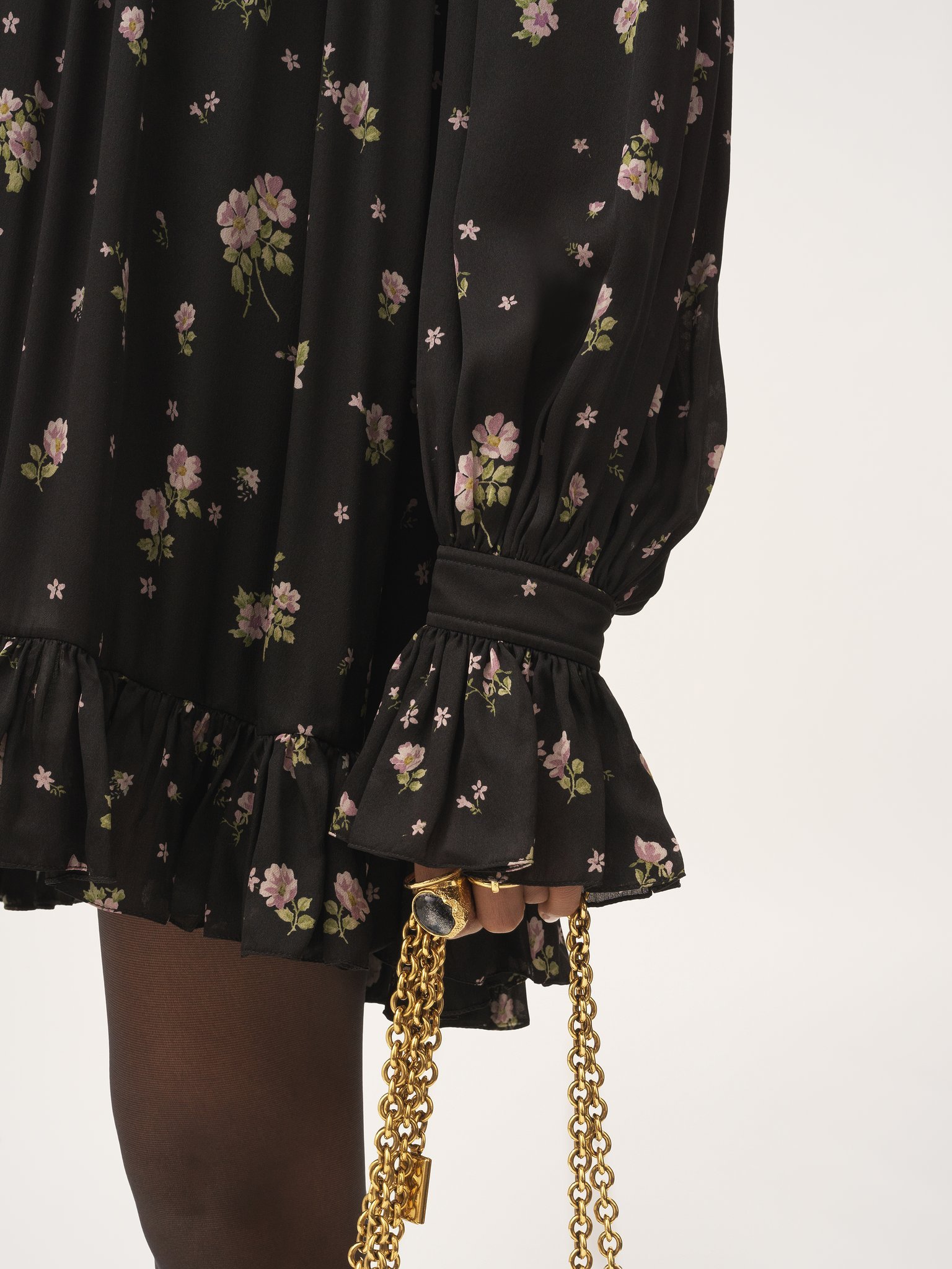 Chloé Liberty Print Long Sleve Silk Charmeuse Minidress In Black