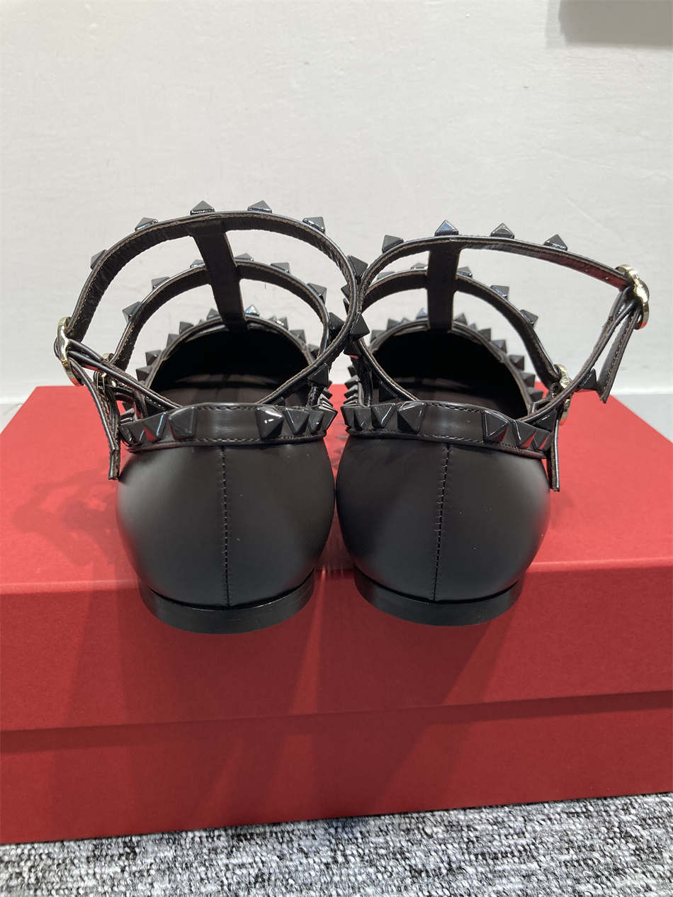 Valentino Rockstud Leather Ballerina Shoes In Brown