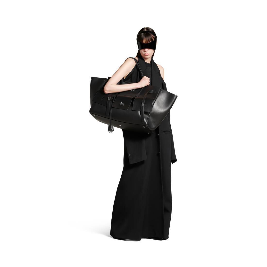 Balenciaga Bel Air Xl Carry All Bag In Black In Black