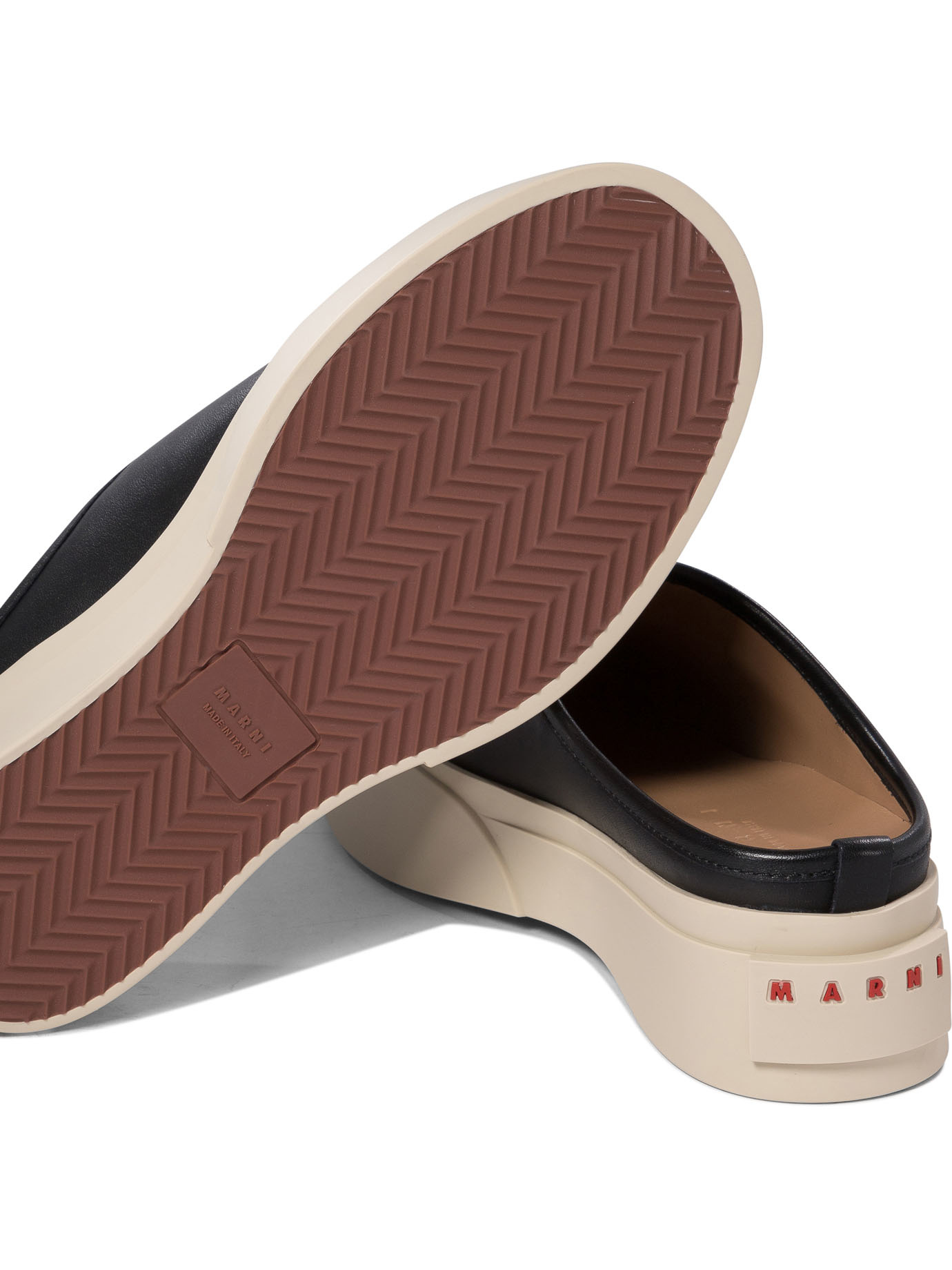 Marni Smooth Leather Pablo Clogs In Nude