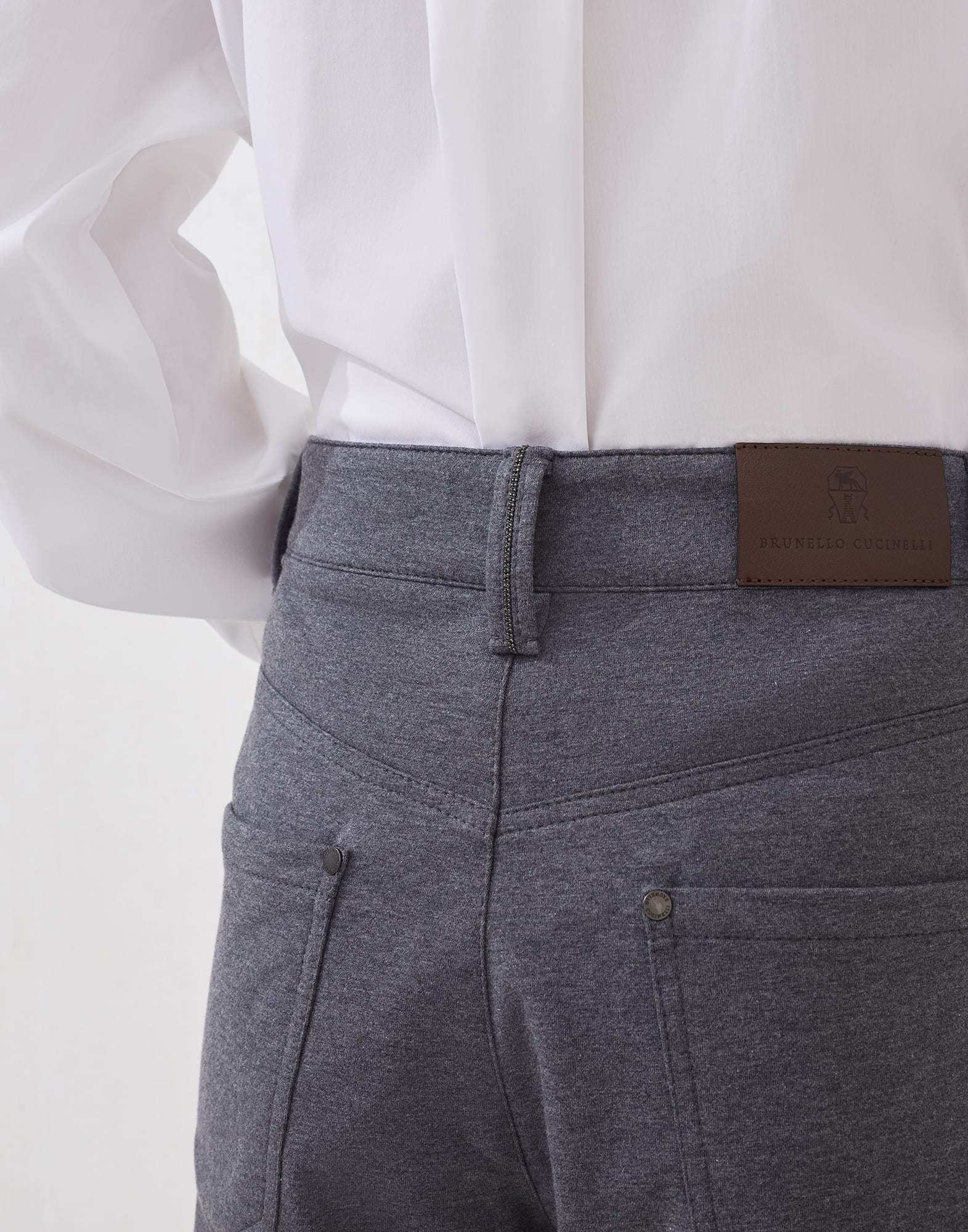 Brunello Cucinelli Pocket-detail Stretch-cotton Trousers In Black