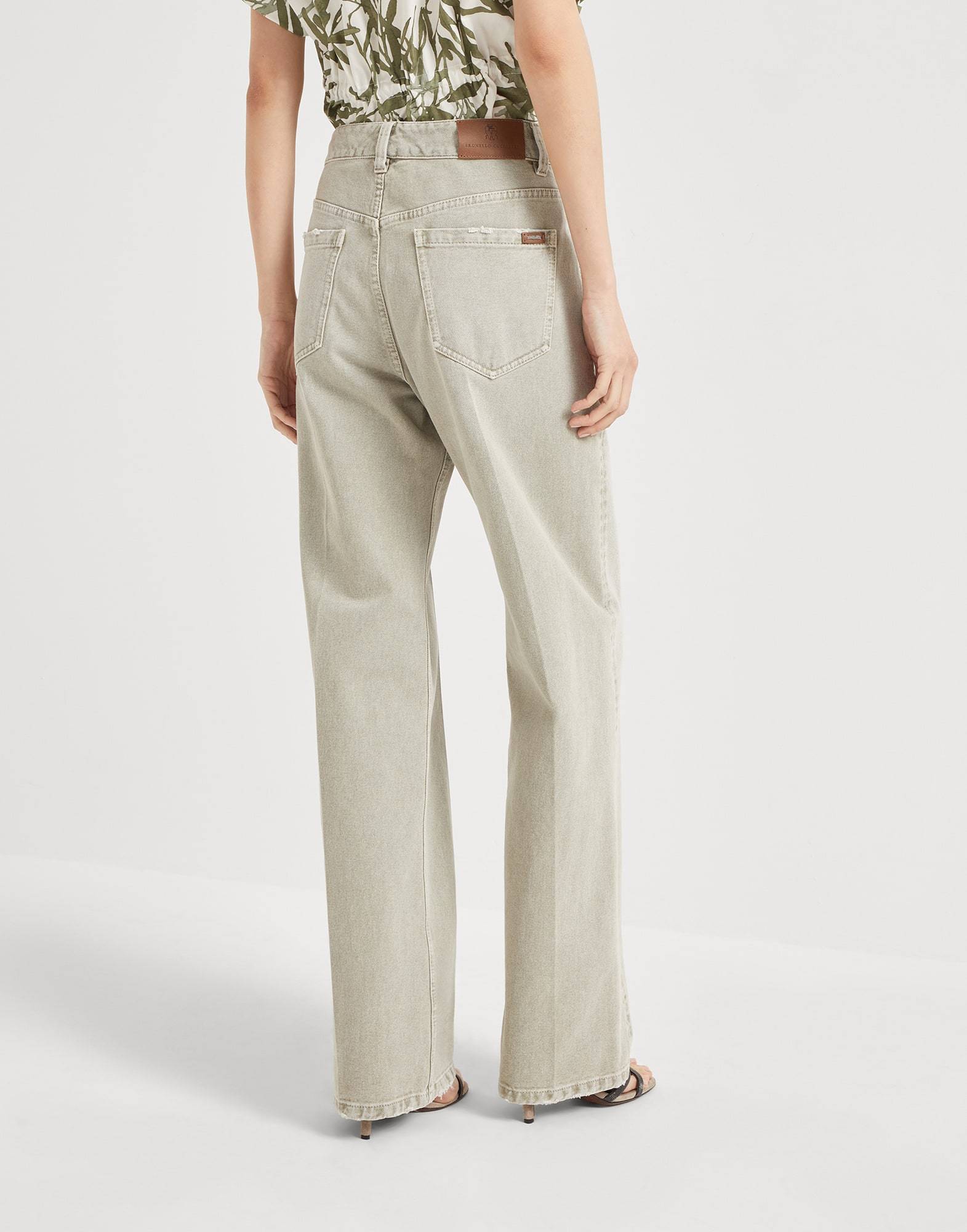 Brunello Cucinelli Jeans With Belt Loops In Olive
