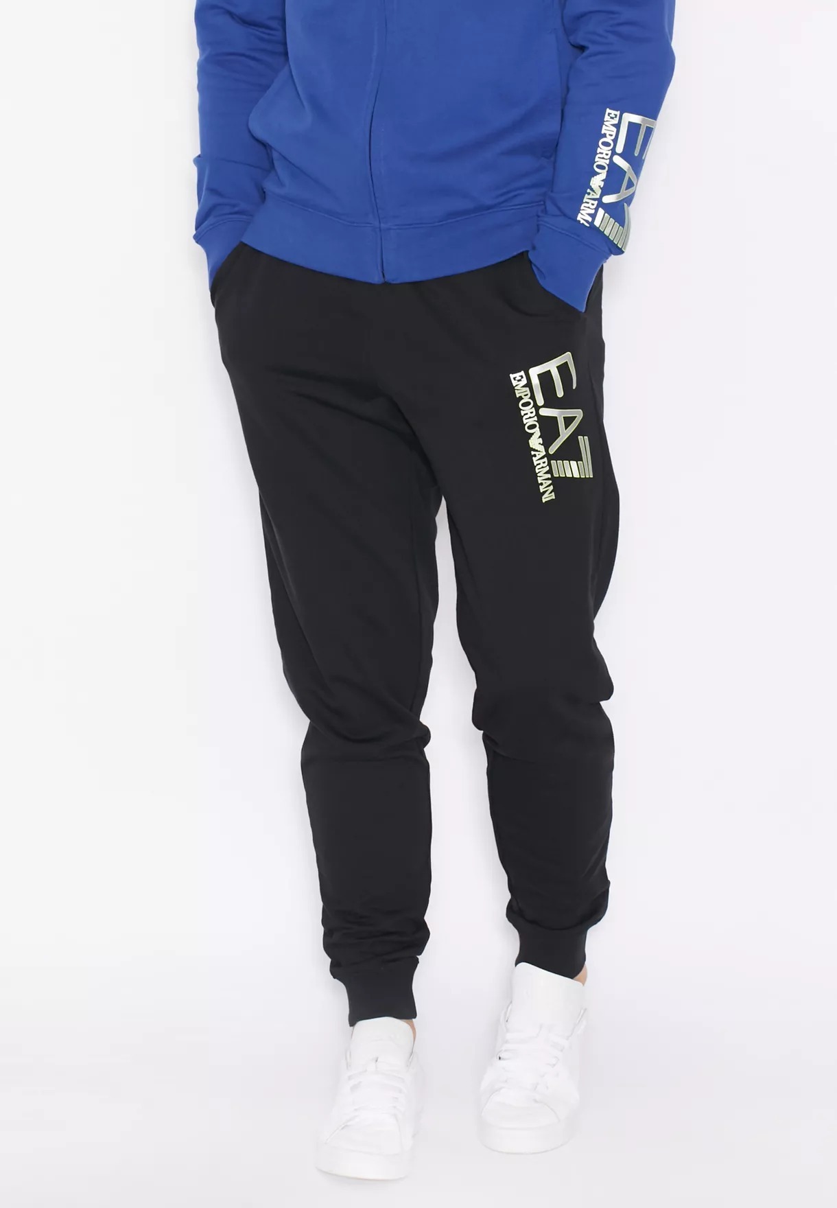 EA7 LOGO DETAILS SPORTS SUIT