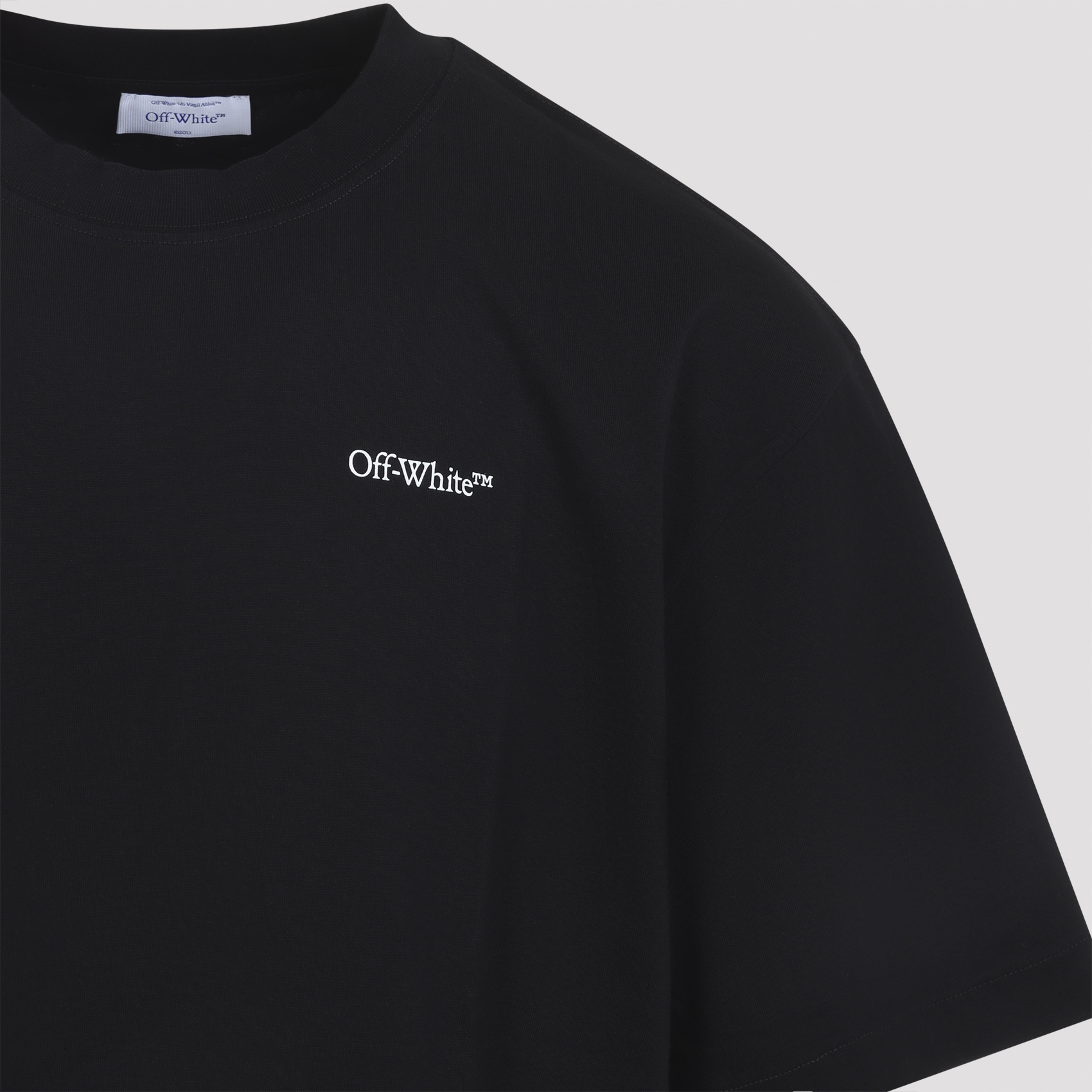 Off-white Graphic Print Short Sleeve Crew Neck T-shirt In Black