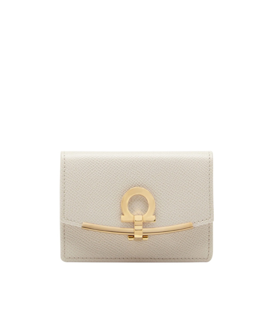 Shop Ferragamo Flip Card Bag In Nude