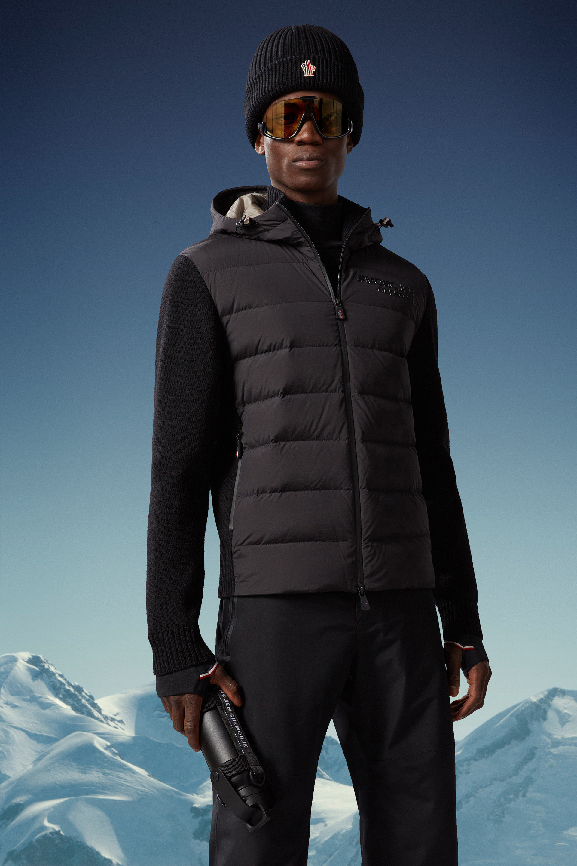 Moncler Logo-patch Padded Jacket In Black