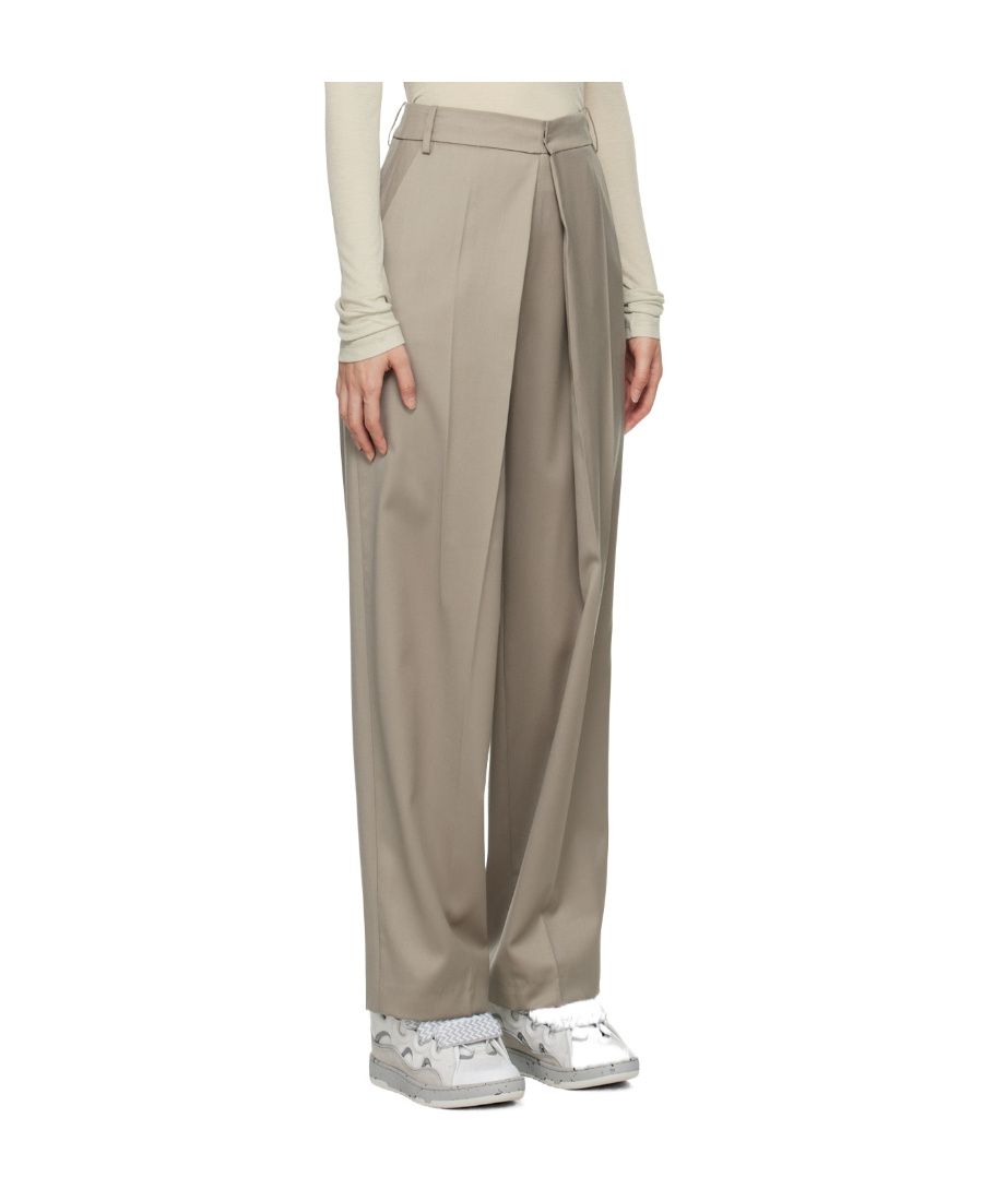 Low Classic Inverted-pleat Detail Trousers In Nude
